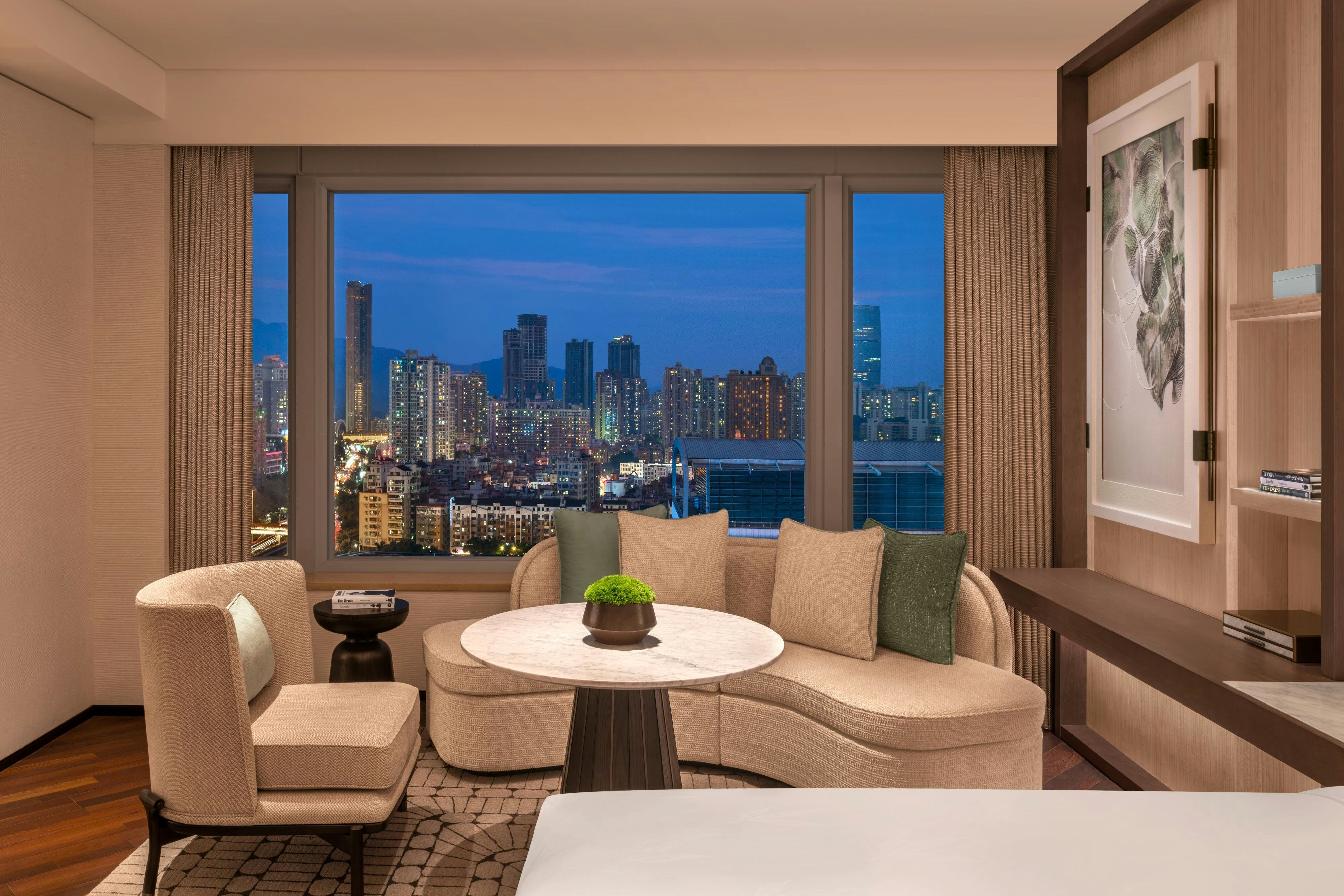 The Ritz-Carlton, Shenzhen by null