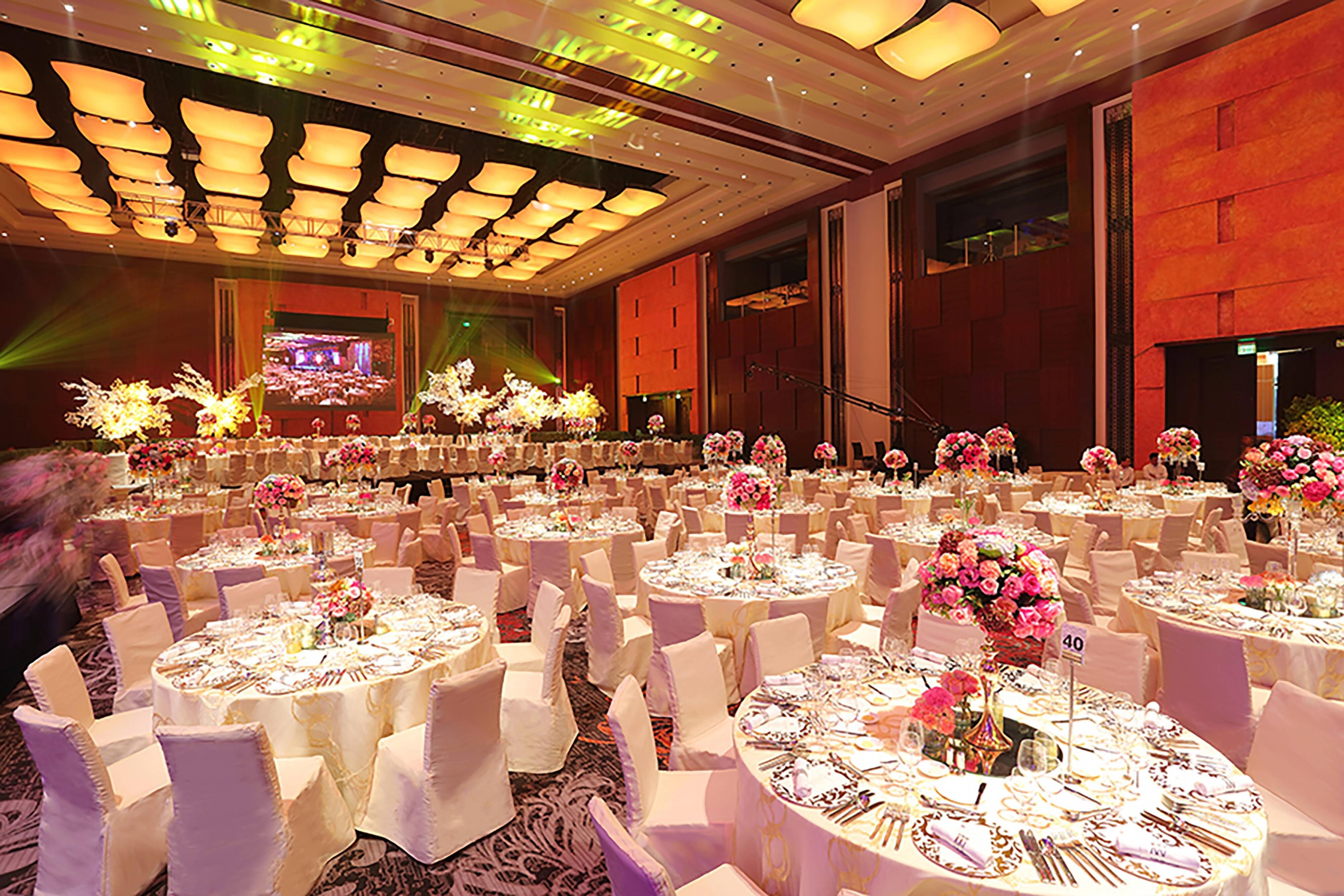 Manila Marriott Hotel at Newport World Resorts by null