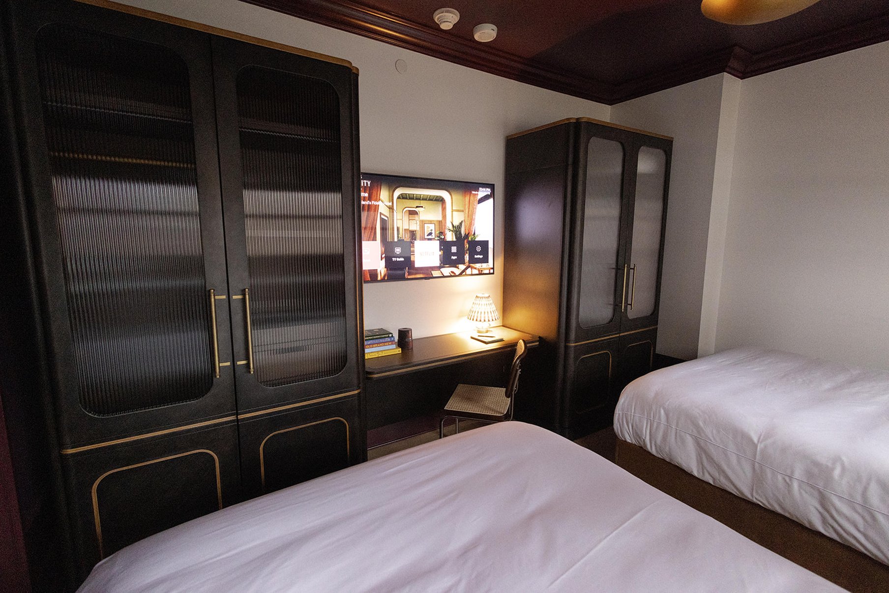 Cleveland's Fidelity Hotel by null