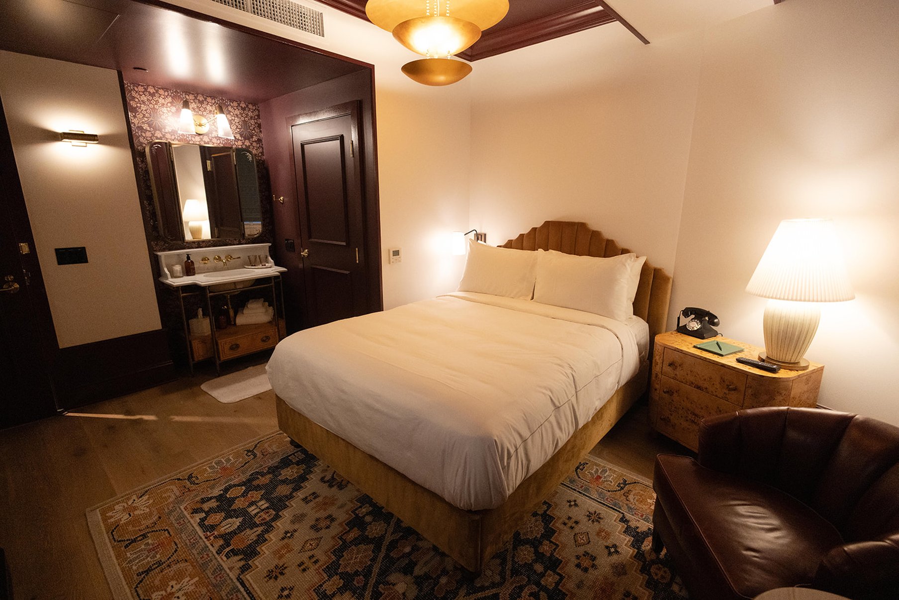 Cleveland's Fidelity Hotel by null