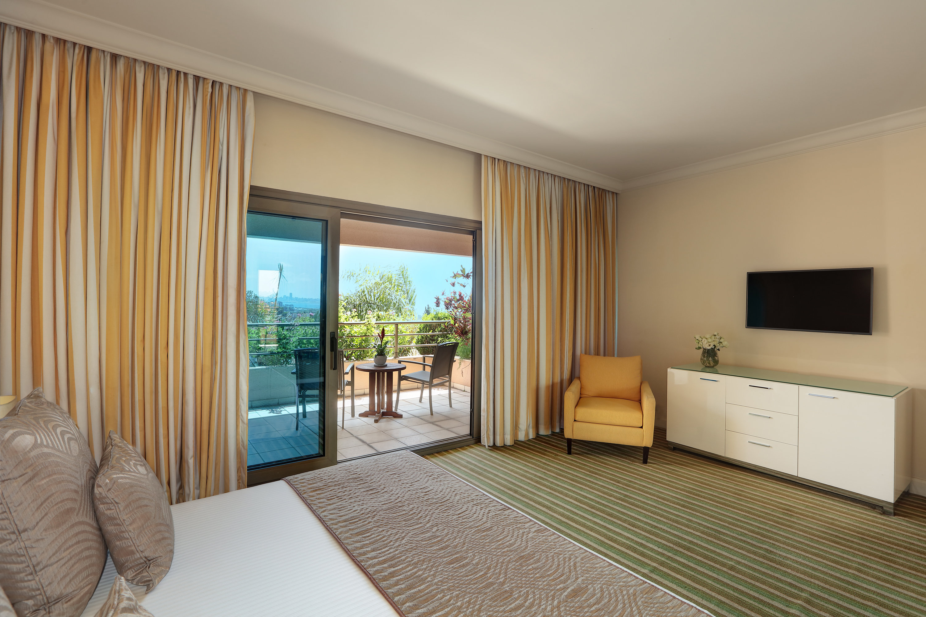 Le Royal Hotel Beirut by null