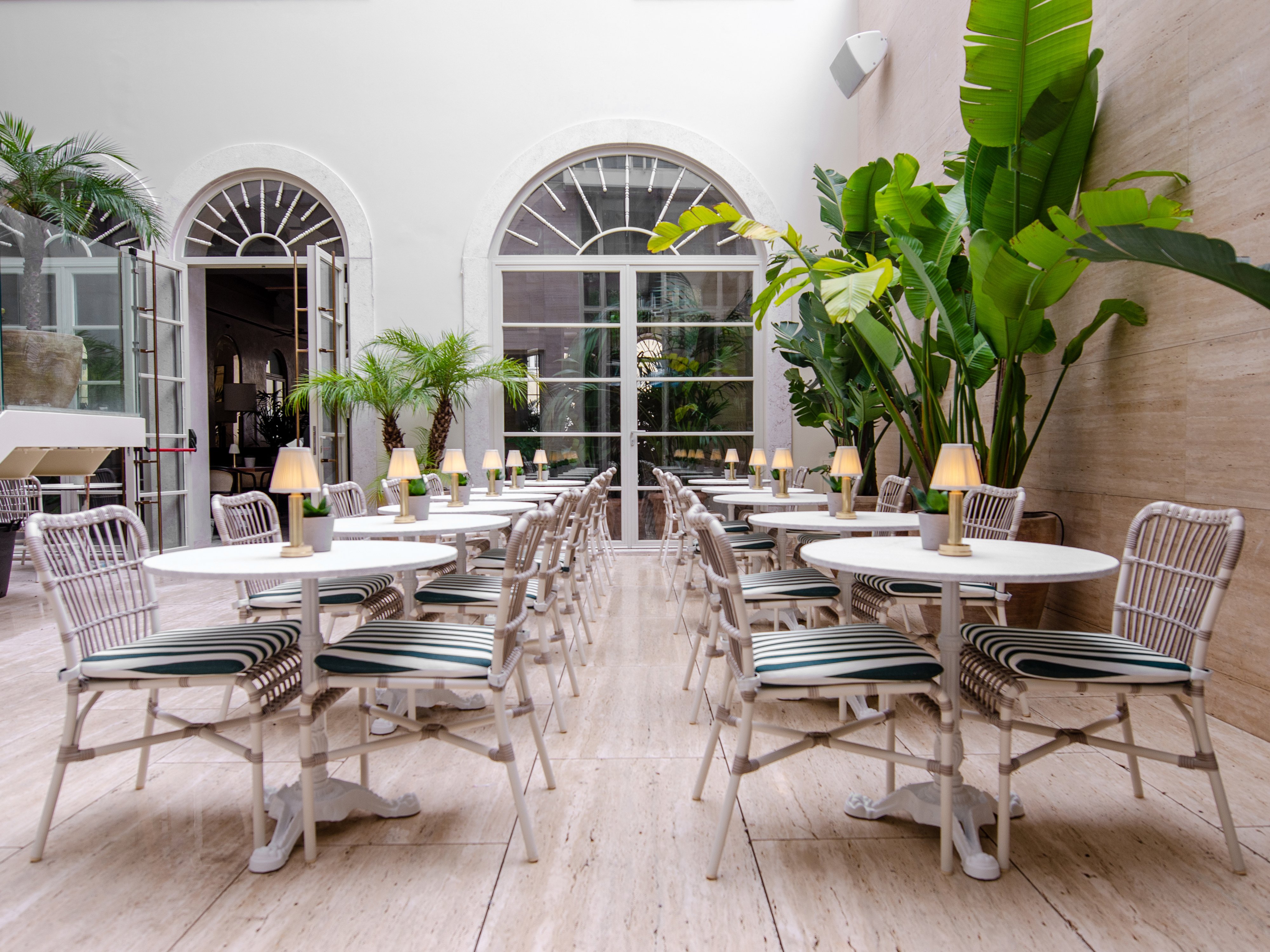 Brown's | Avenue Hotel photo 8