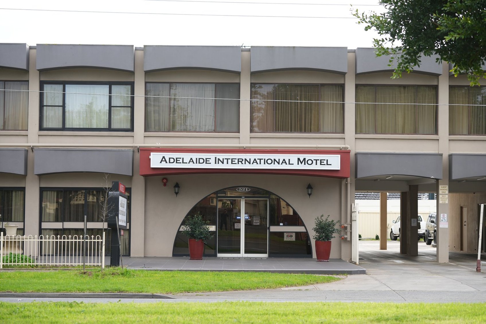 Adelaide International Motel by null