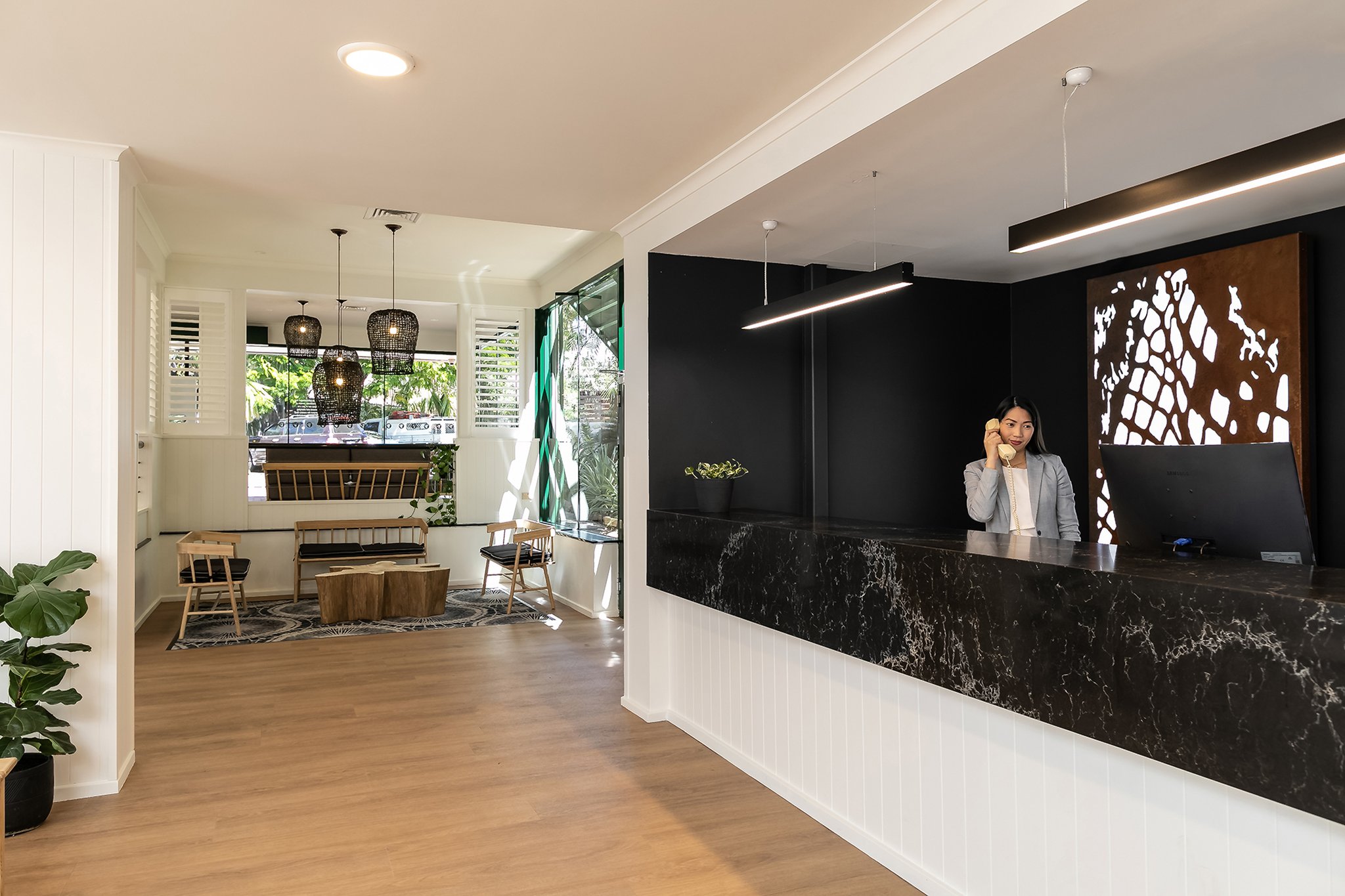 The Leea Darwin by null