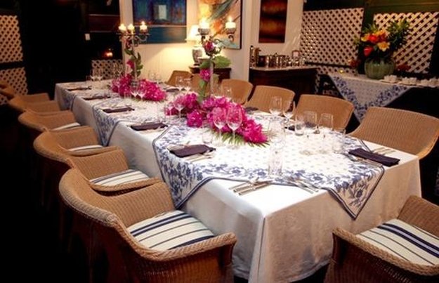 Pinctada McAlpine House by null