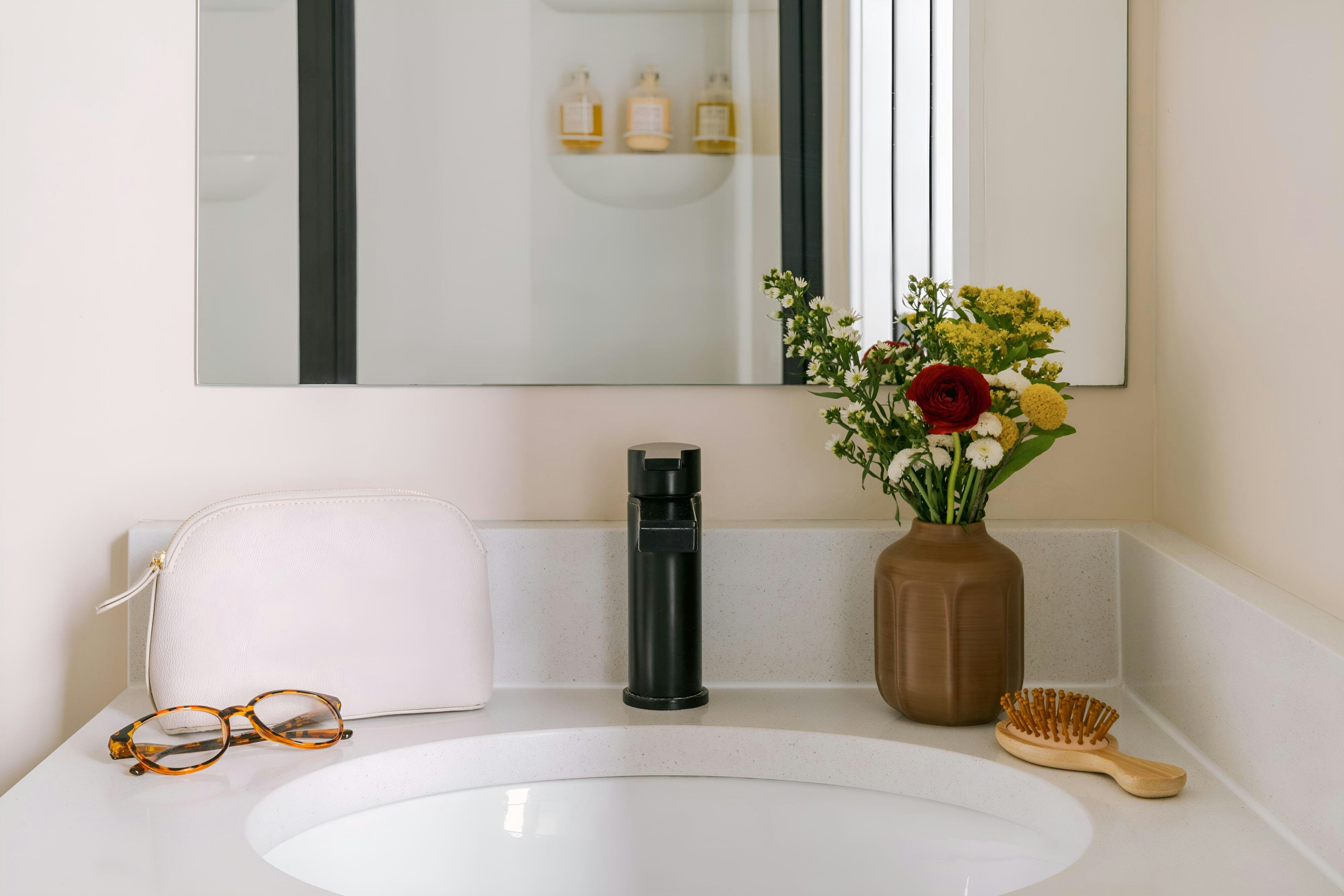 Sonder Jewelers Row Apartments Millenium Park by null