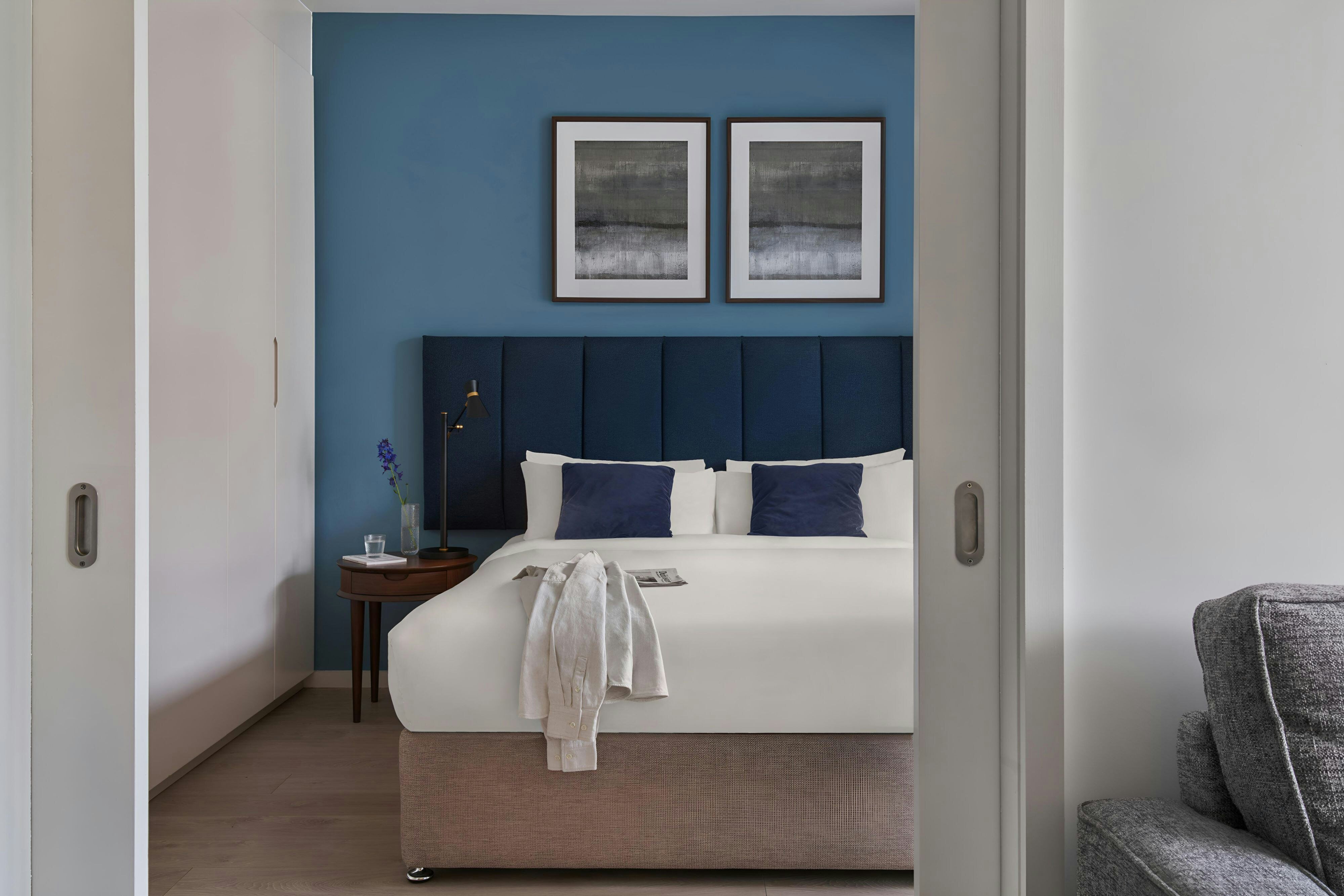 Sonder Britain Quay Apartments Grand Canal Square by null