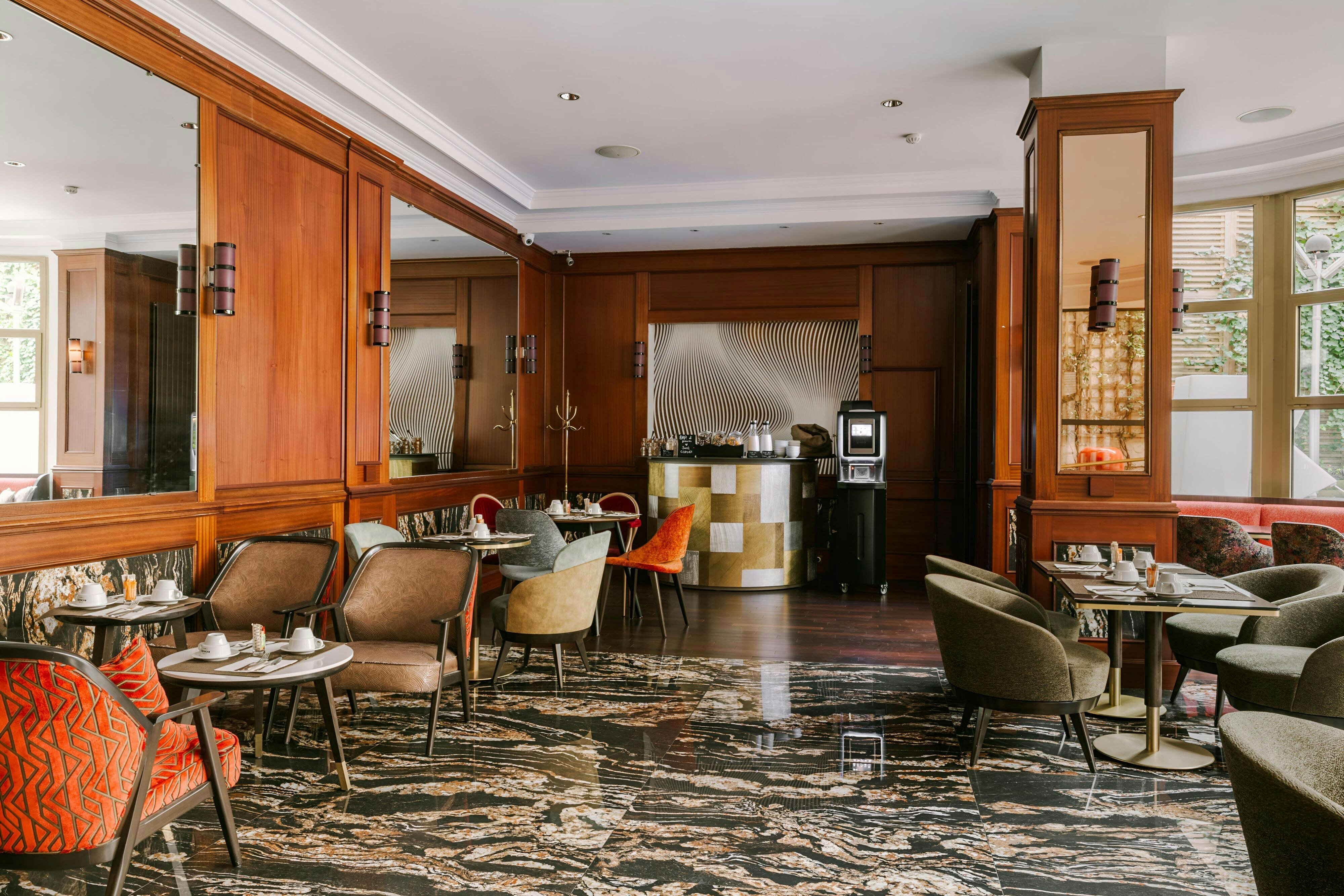 Atala Champs Elysées by null