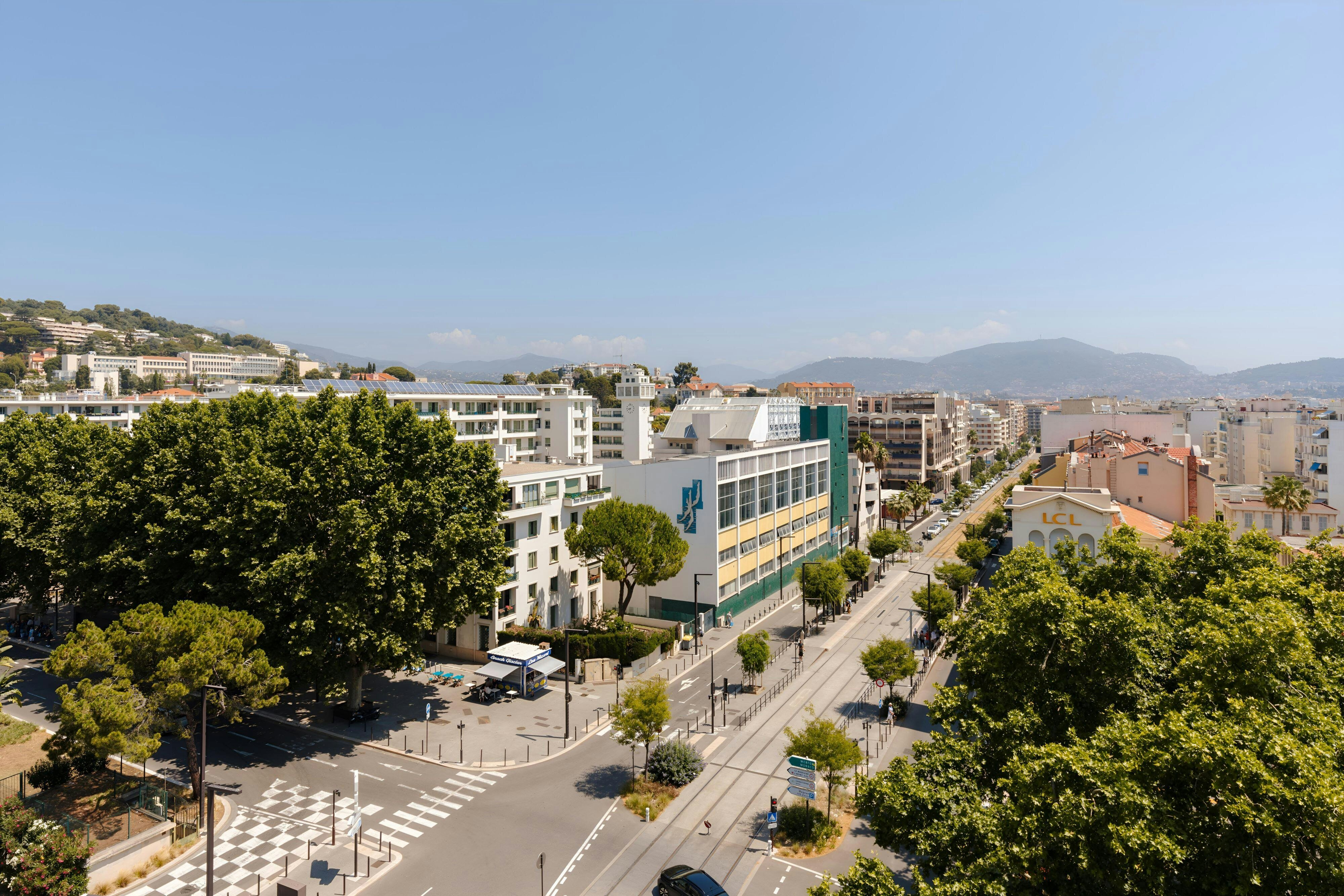 Crisol Promenade by null