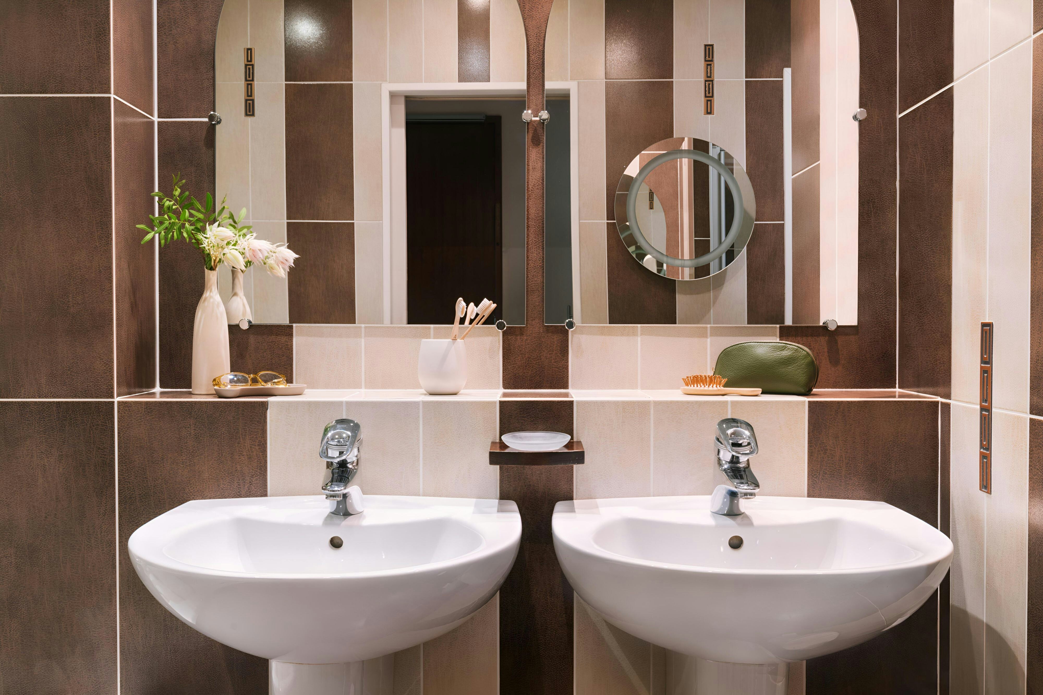 Atala Champs Elysées by null