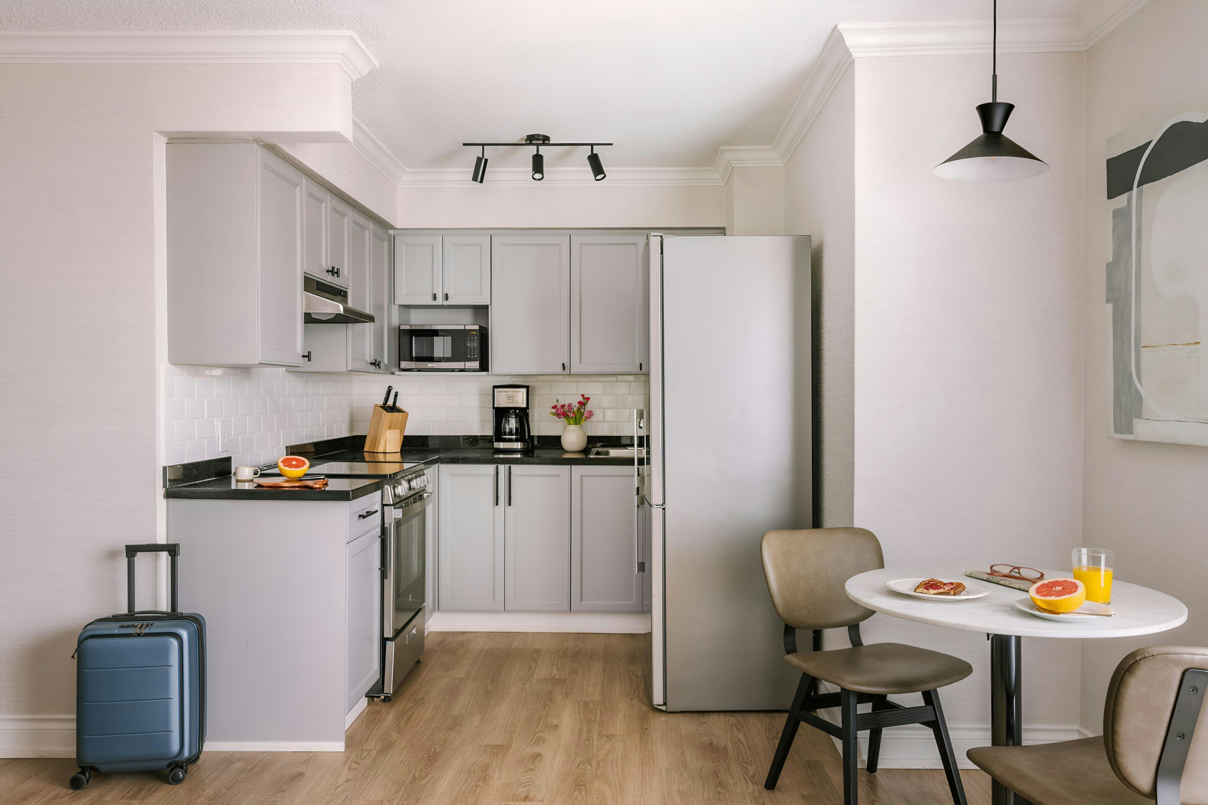 The Sunset Hotel West End by null