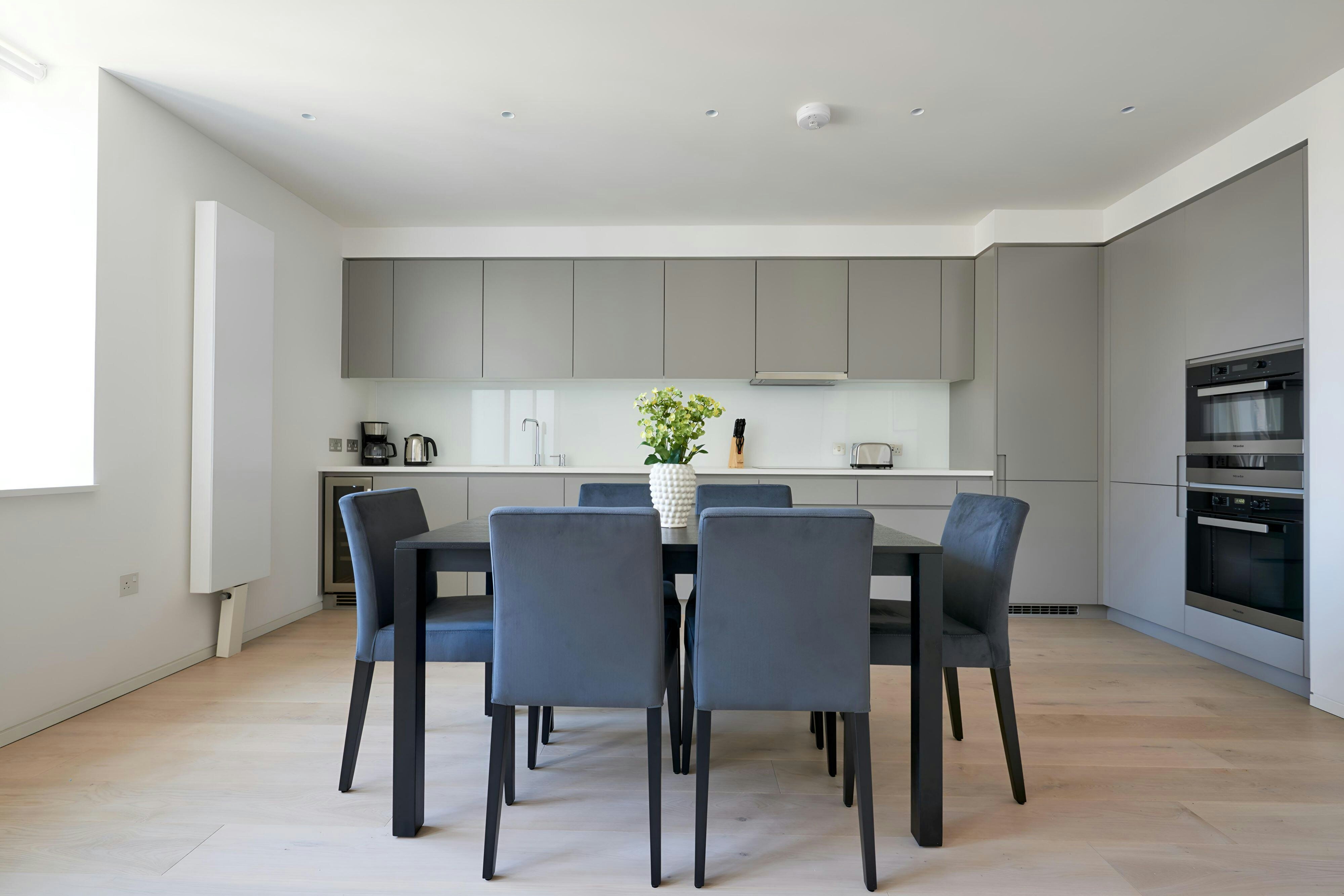 Sonder Oxford Circus Apartments by null