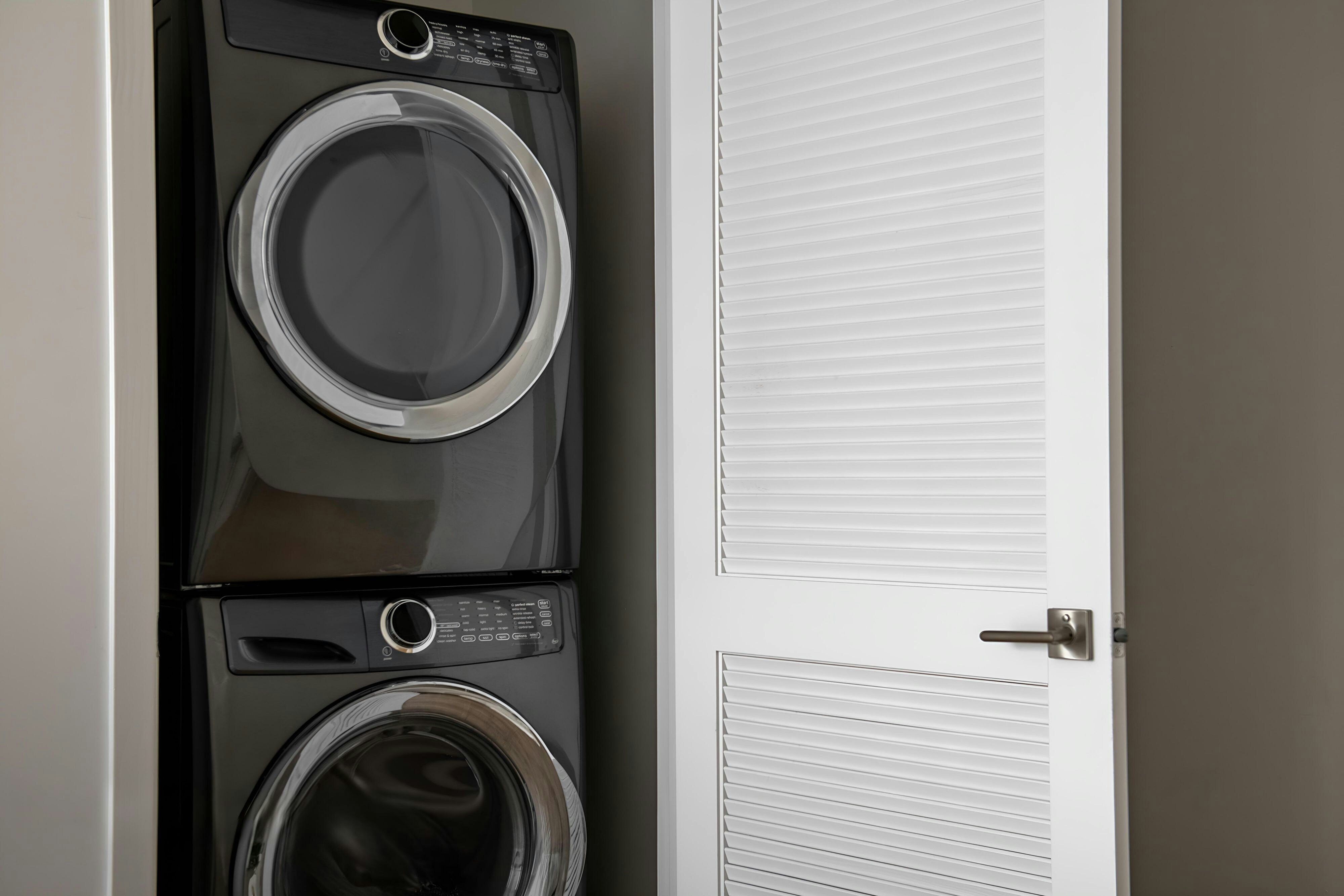 Sonder Artesa Apartments West Queen West by null