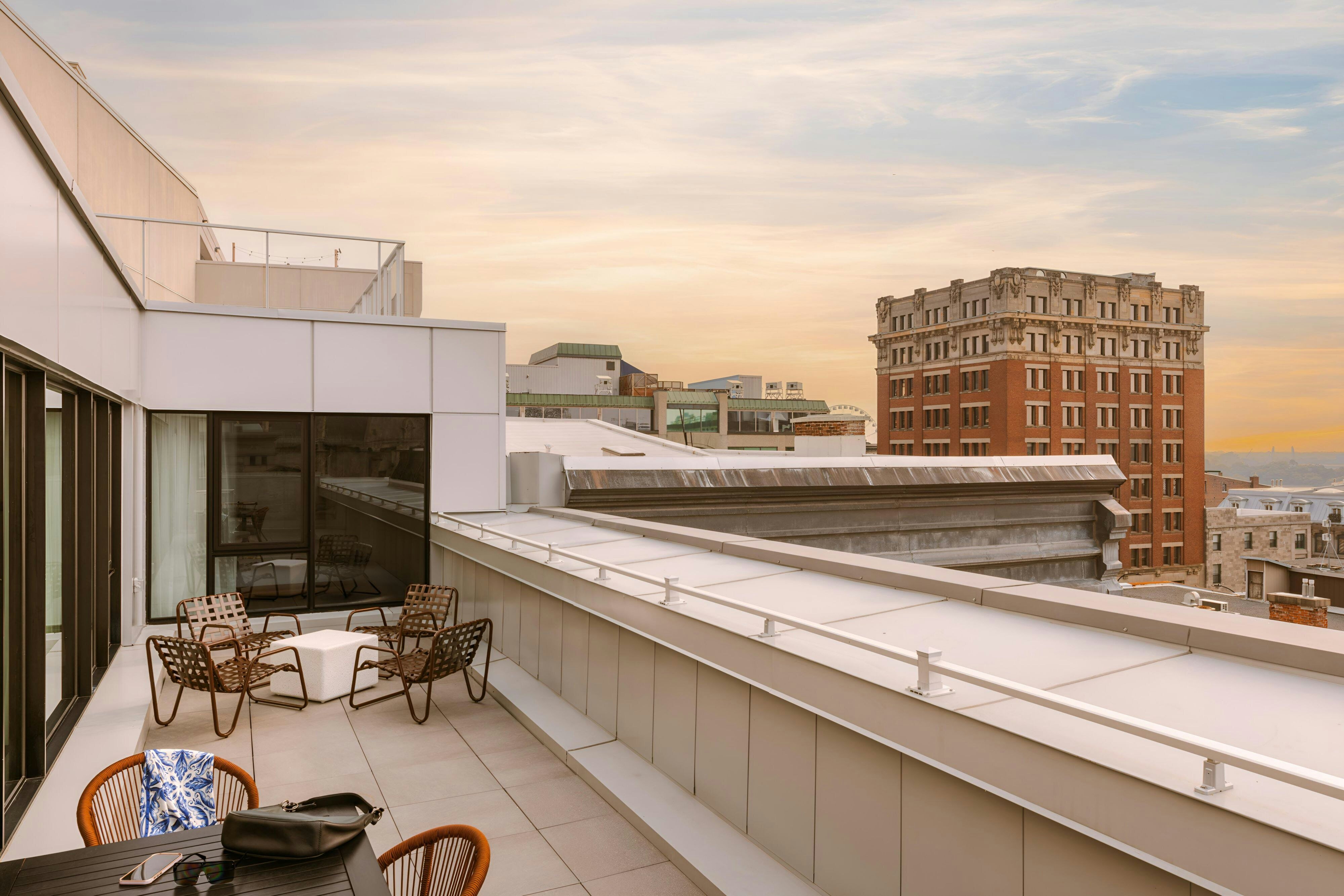 Sonder Lambert Apartments Old Montreal by null