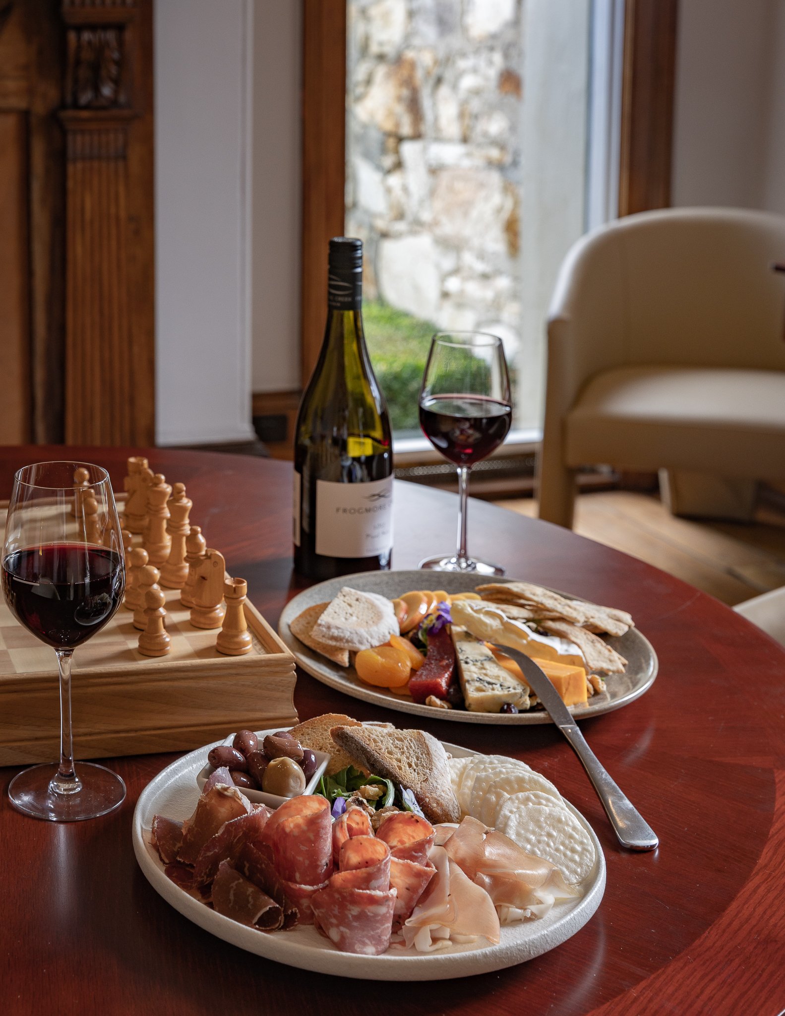 Islington Hotel by null