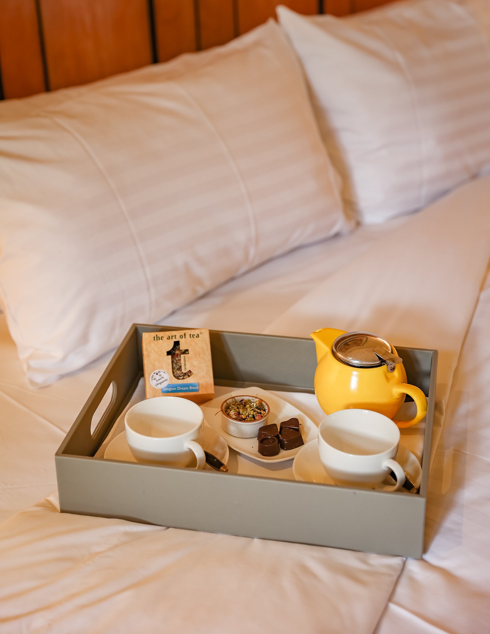 Islington Hotel by null