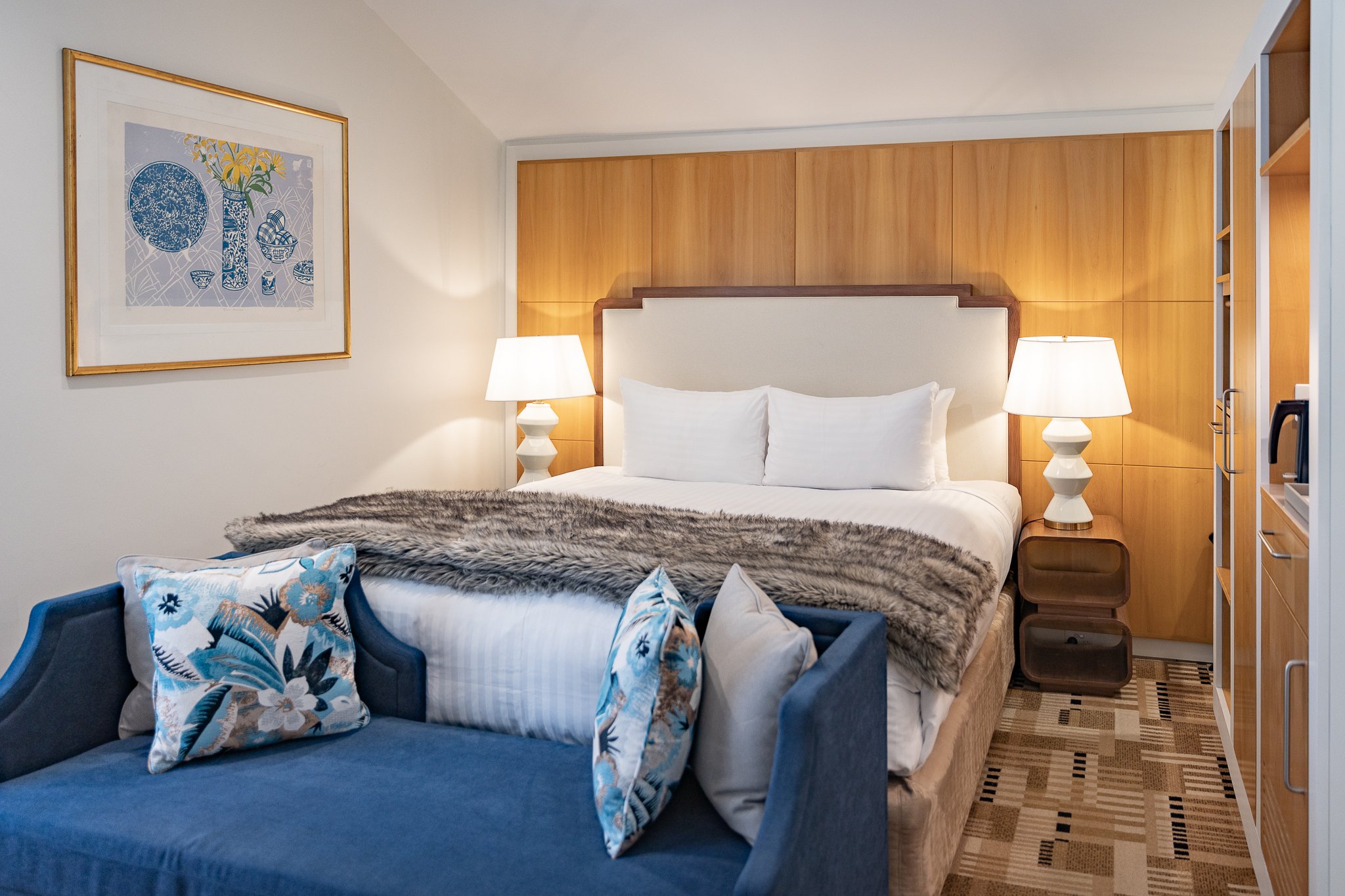 Islington Hotel by null