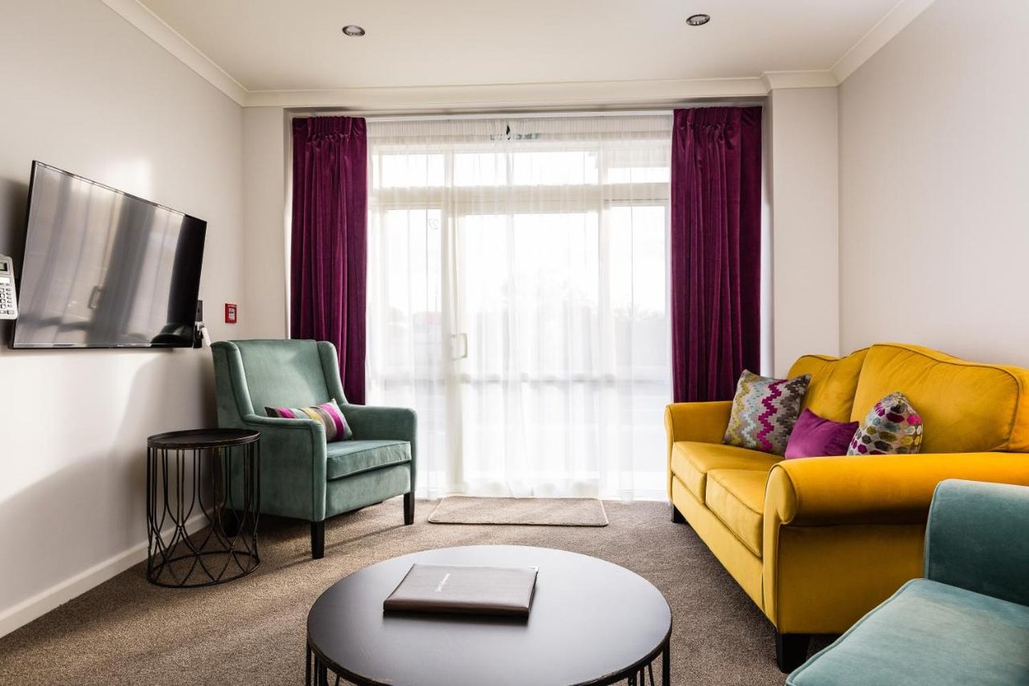 Pebble Beach Motor Inn by null