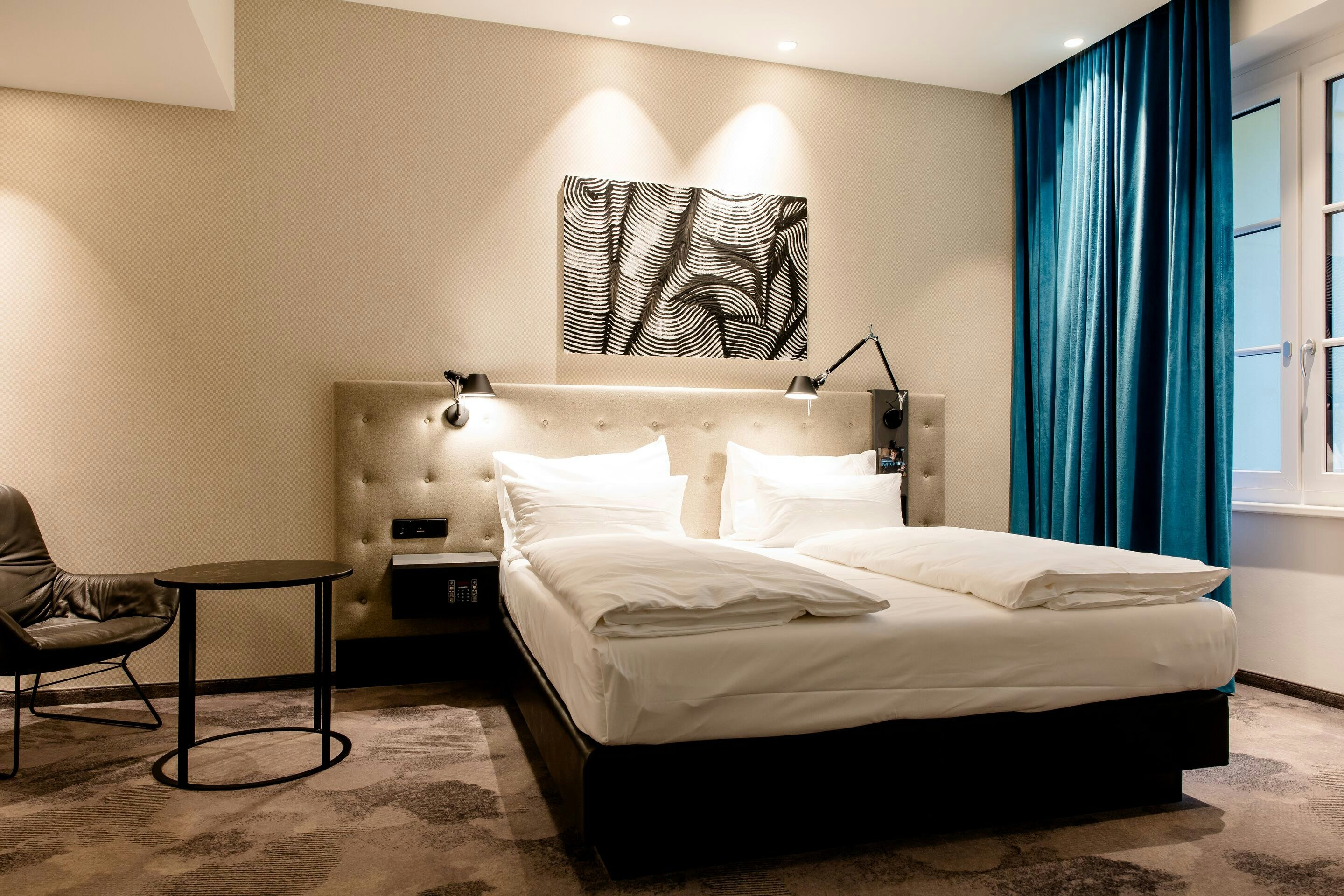 Hotel Motel One Linz-Hauptplatz photo 2