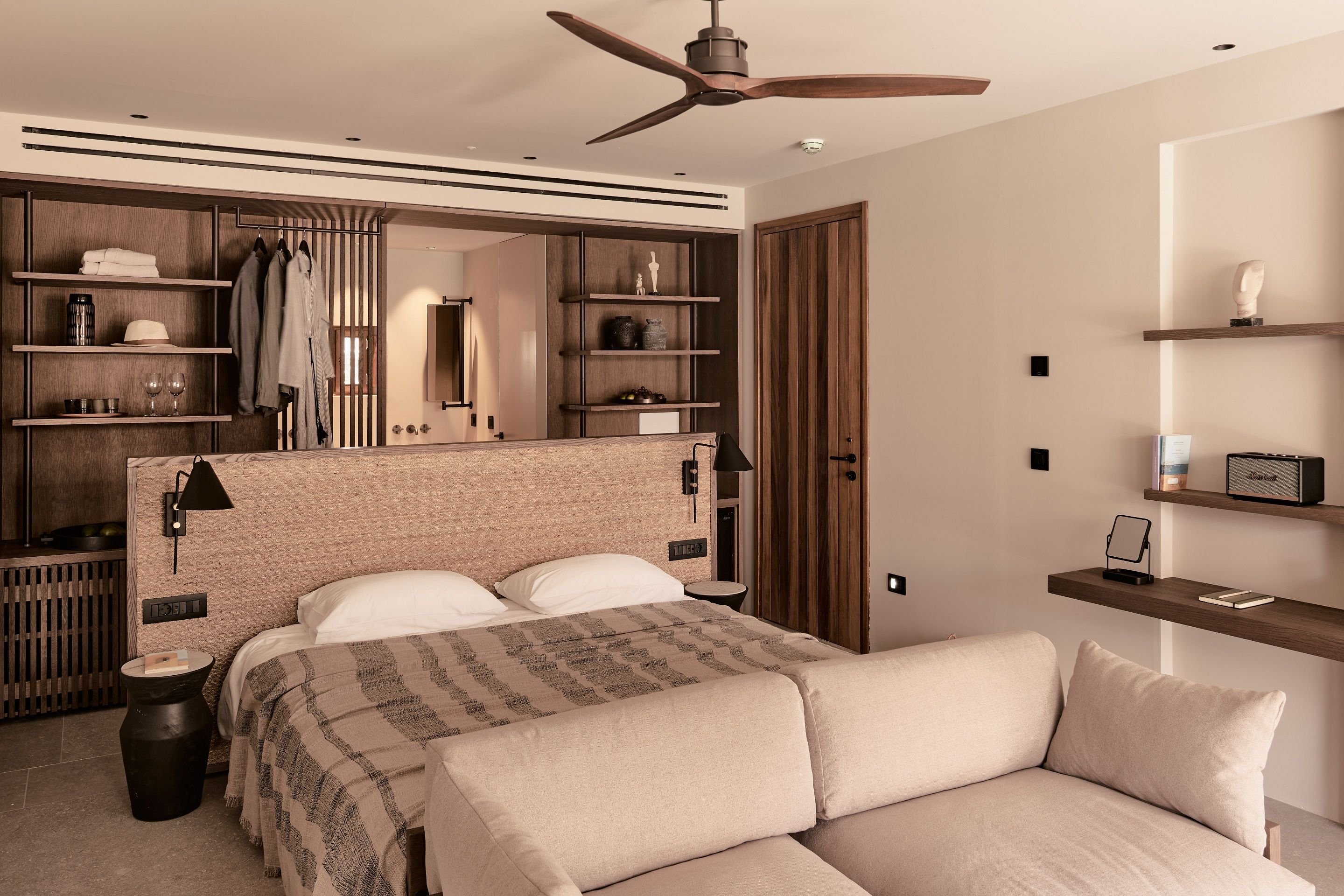 Theros All Suite Hotel photo 4