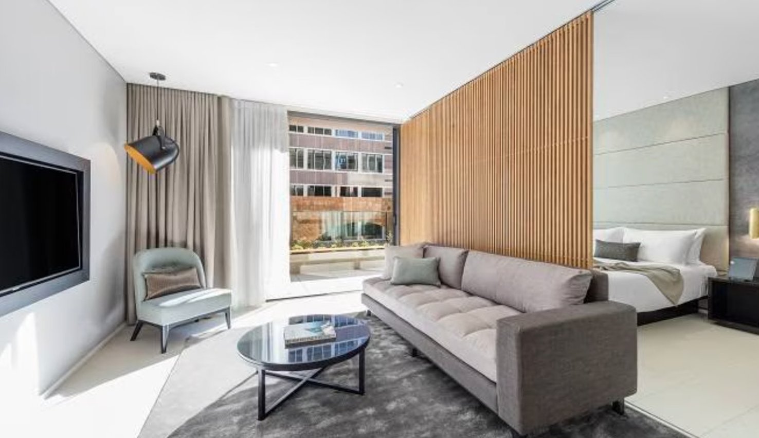 SKYE Suites Sydney photo 7