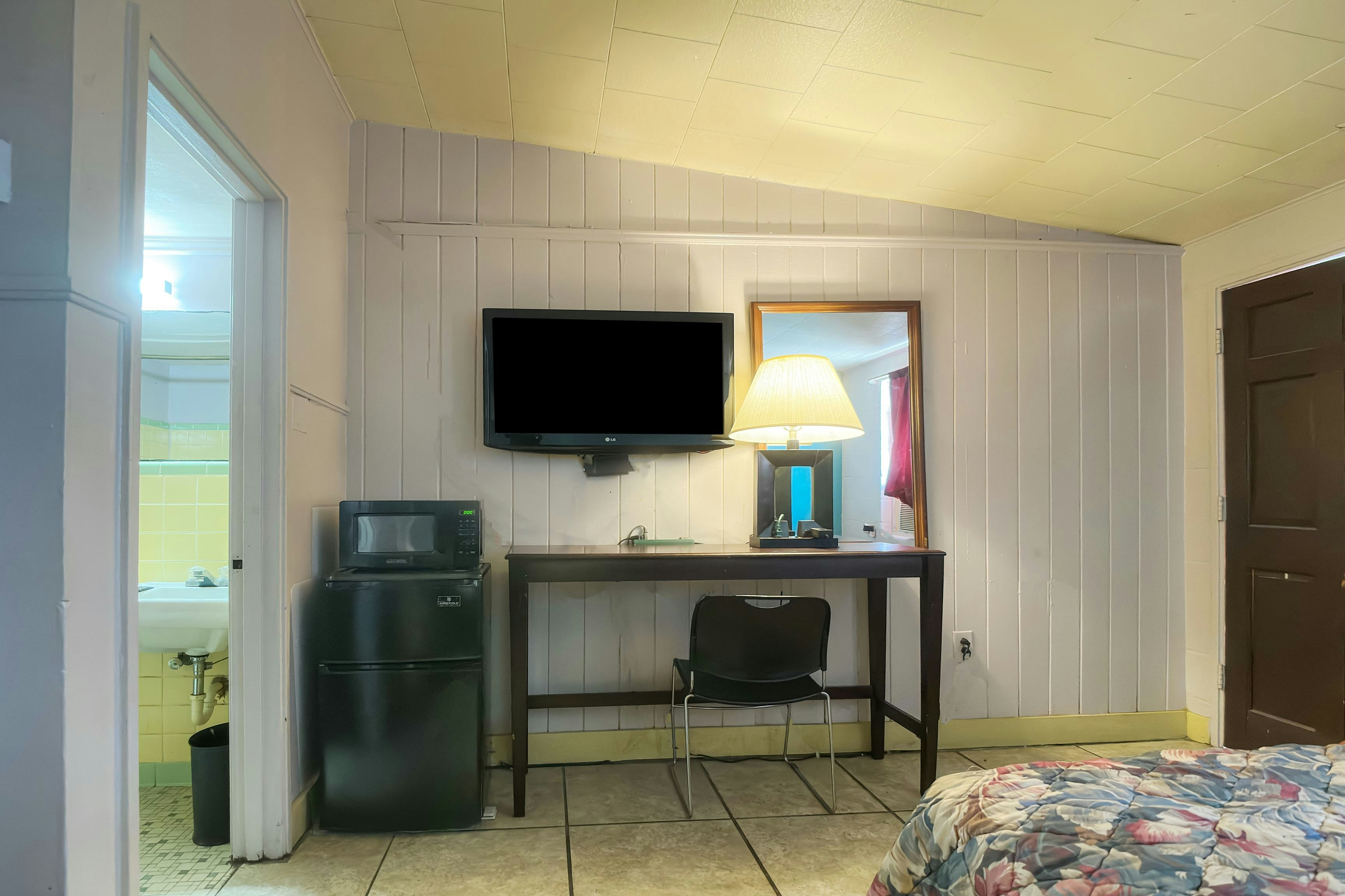 Bama Motel Mobile I-65 & US-90 photo 3
