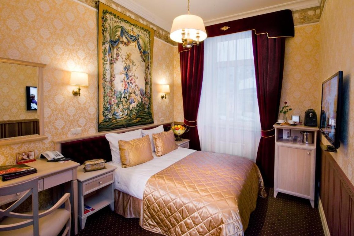 Imperial Hotel & Restaurant photo 5