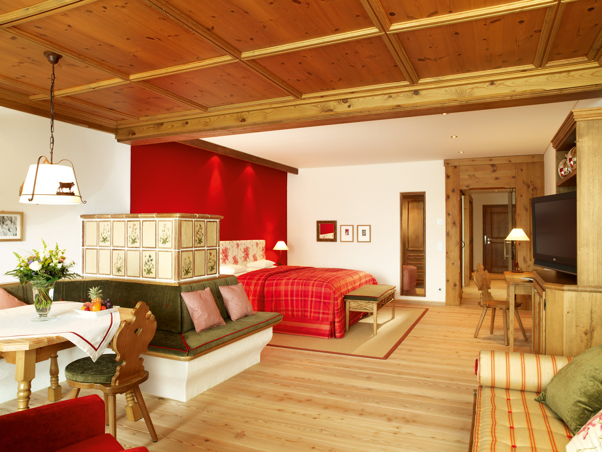 Interalpen-Hotel Tyrol by null