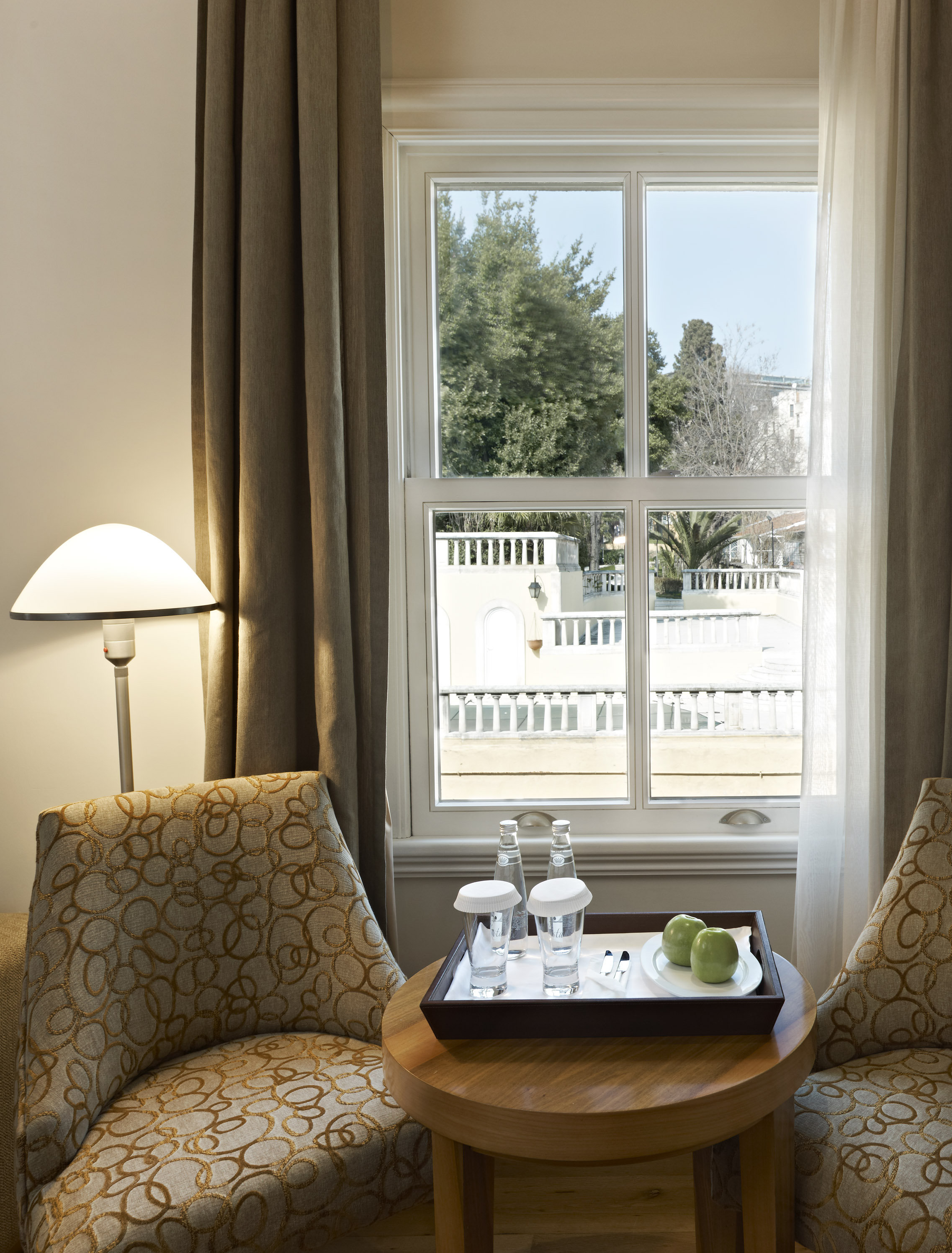 Tomtom Suites by null
