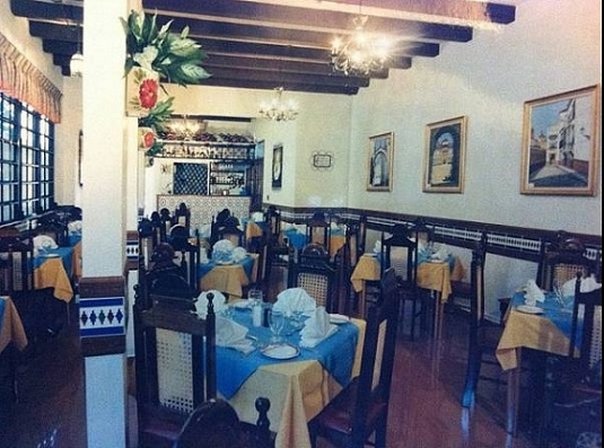 Hotel Iberia by null