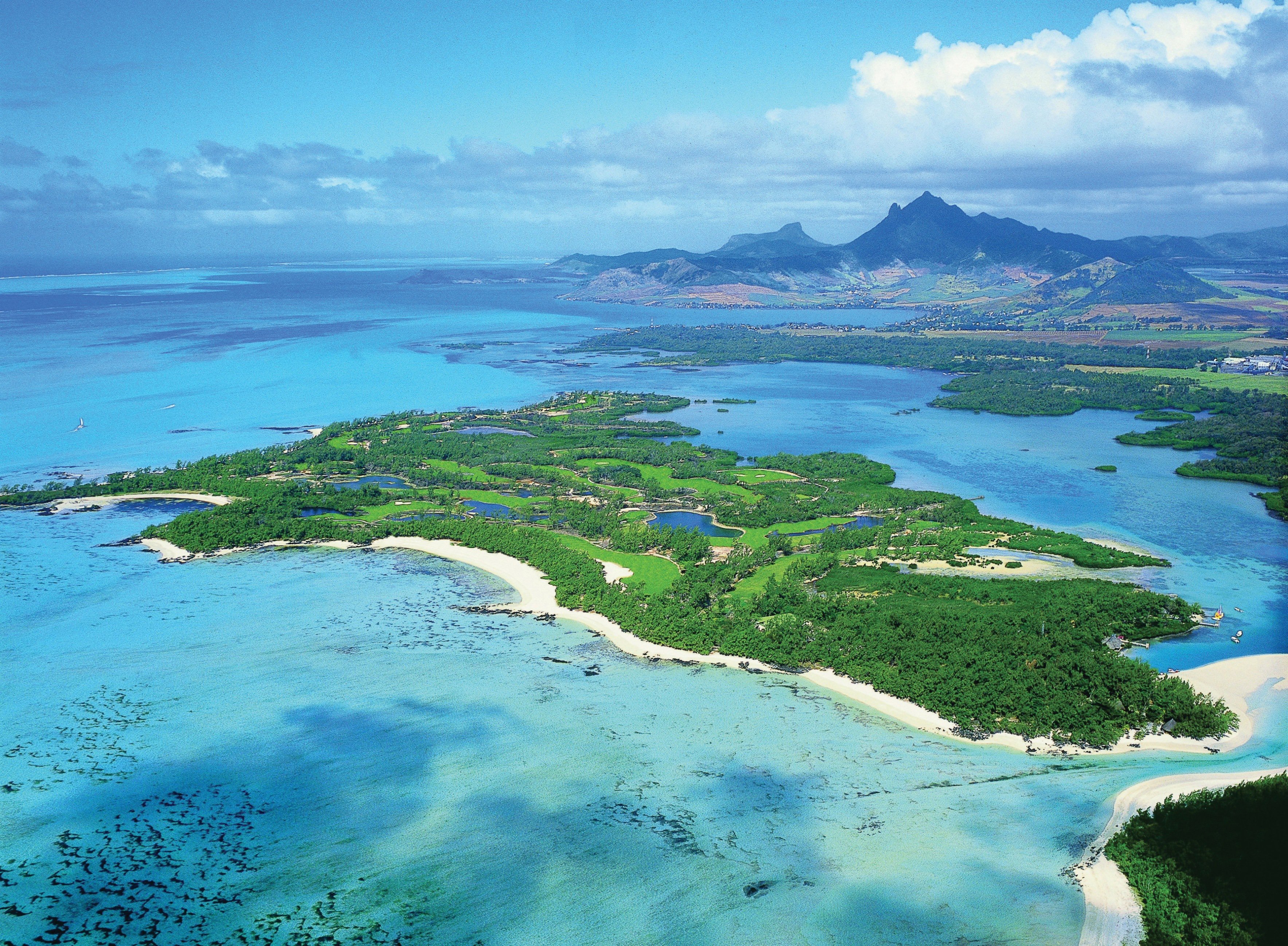 Shangri-La Le Touessrok, Mauritius by null