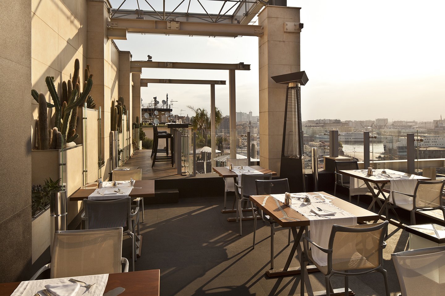 Romeo Hotel - Naples by null