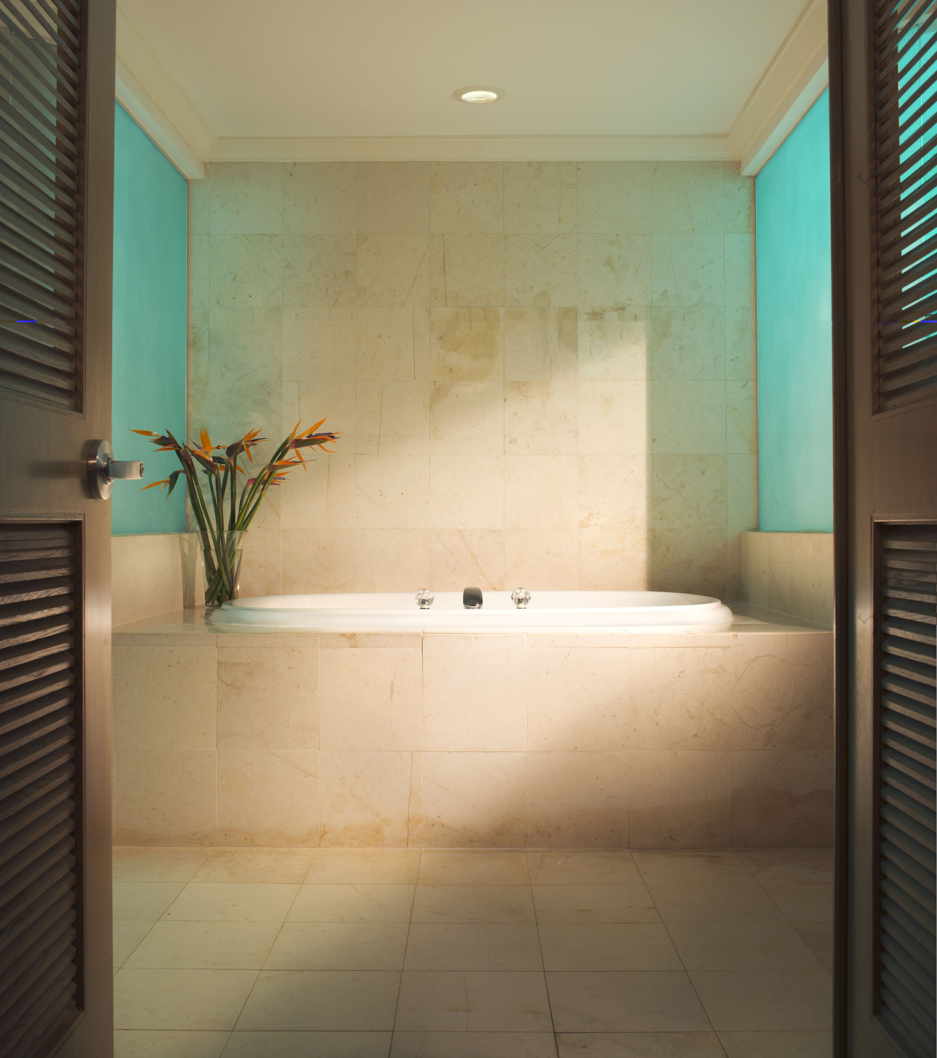 The Grand Lucayan by null