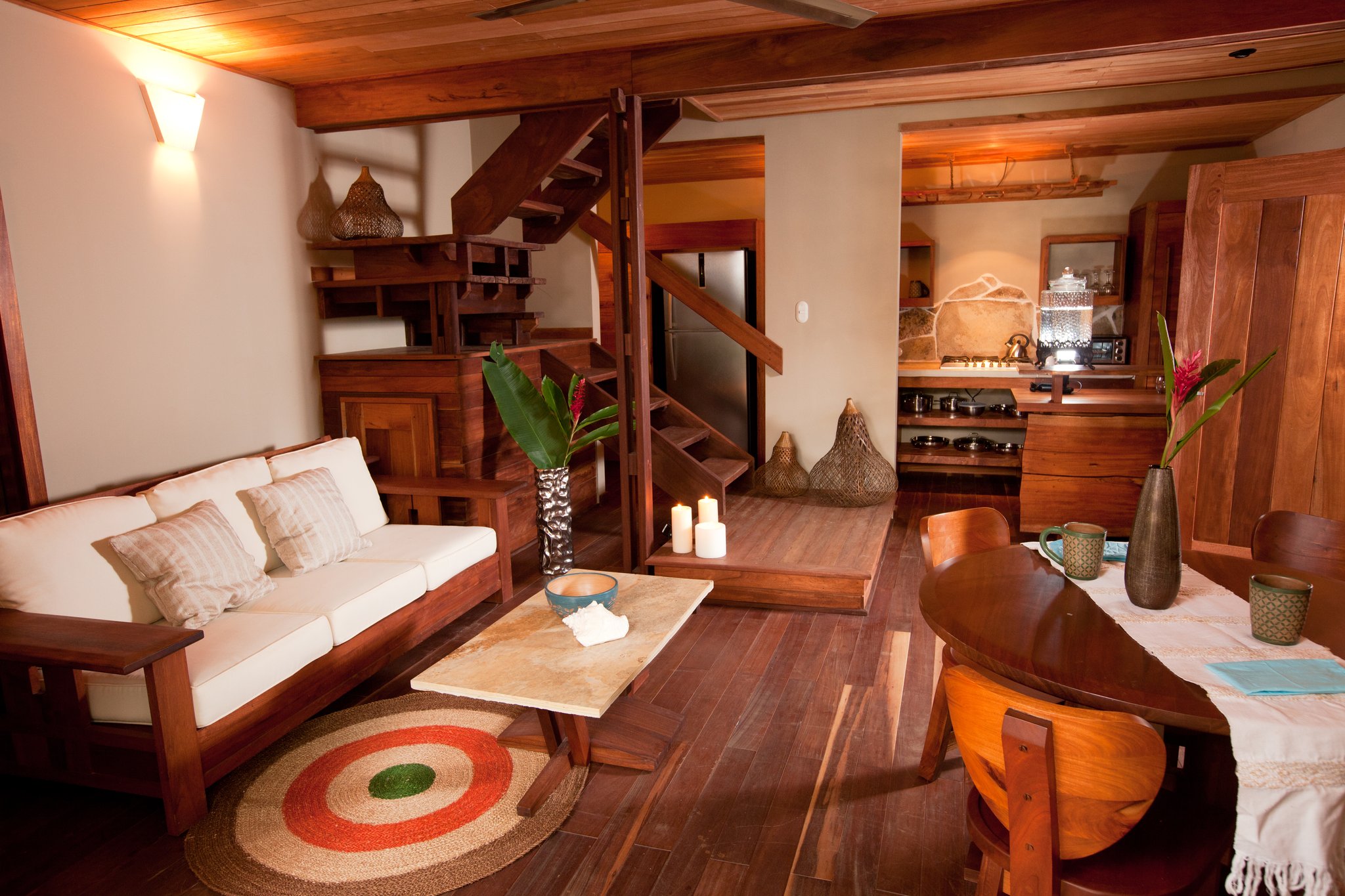 Aqua Oceanfront Resort & Residences by null