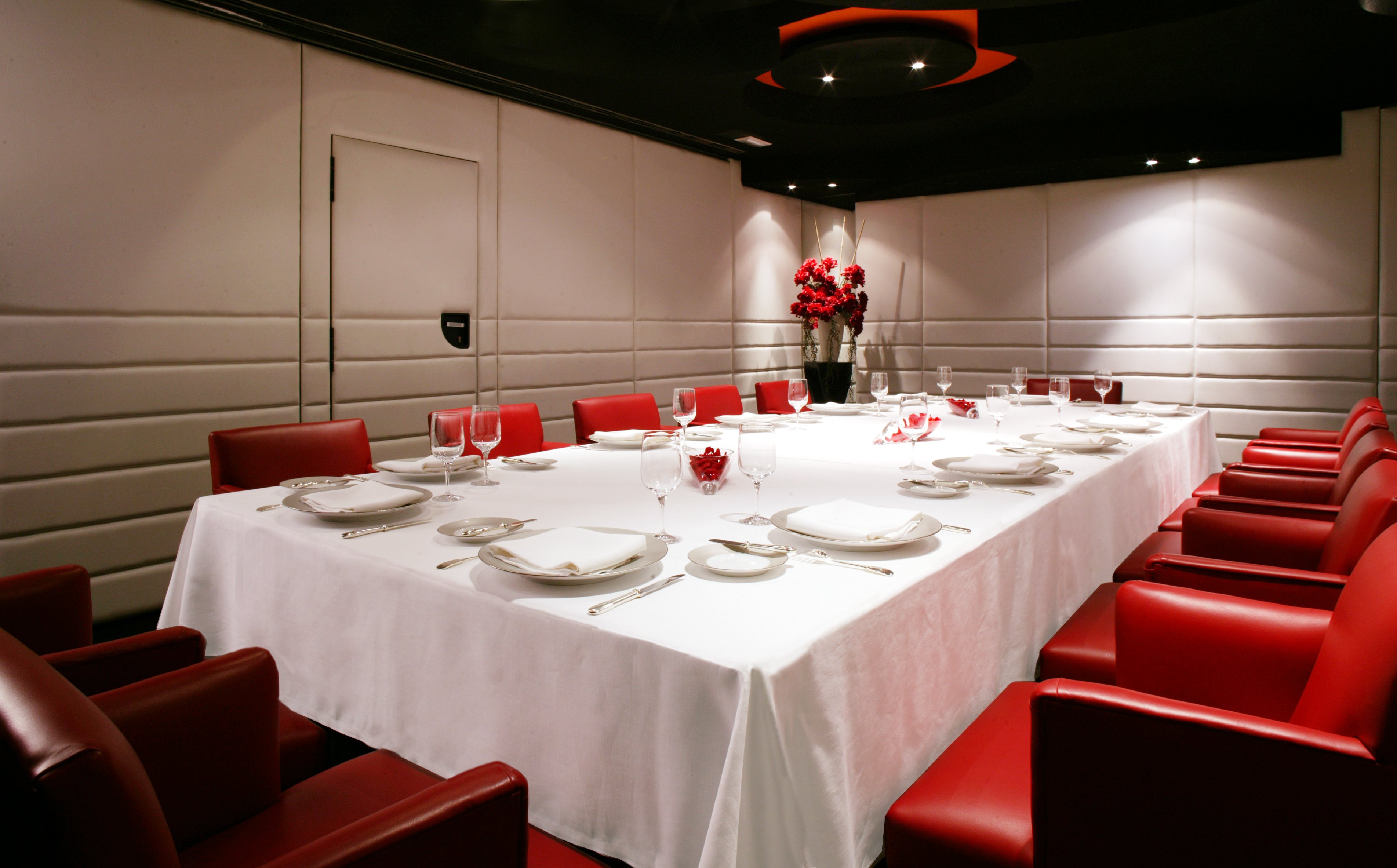 Hotel Cram Barcelona by null