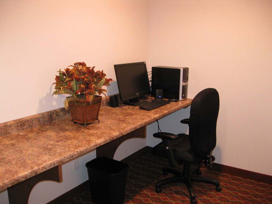 Best Western Plus MidAmerica Hotel photo 5