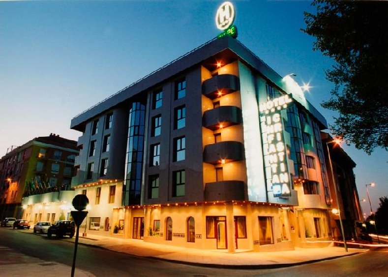 Hotel Infanta Cristina by null