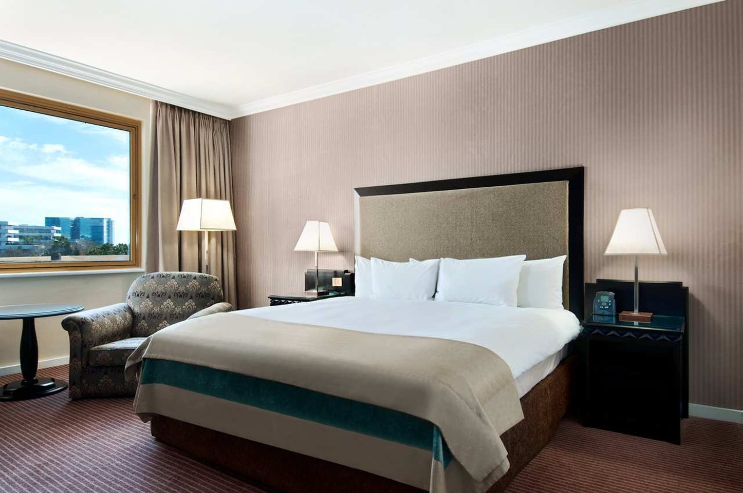 Hilton Sandton by null