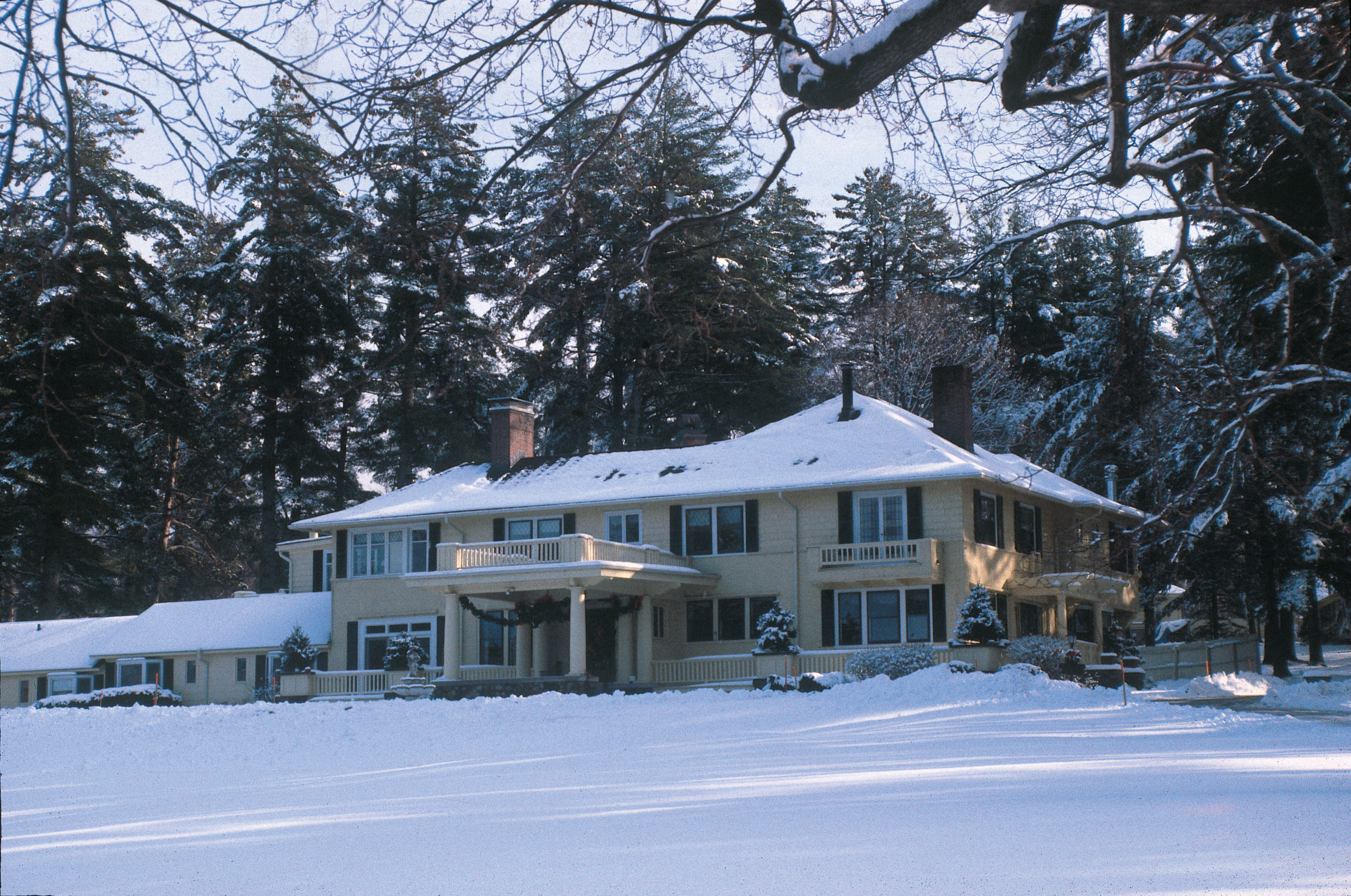 The Manor on Van Horn Estate by null
