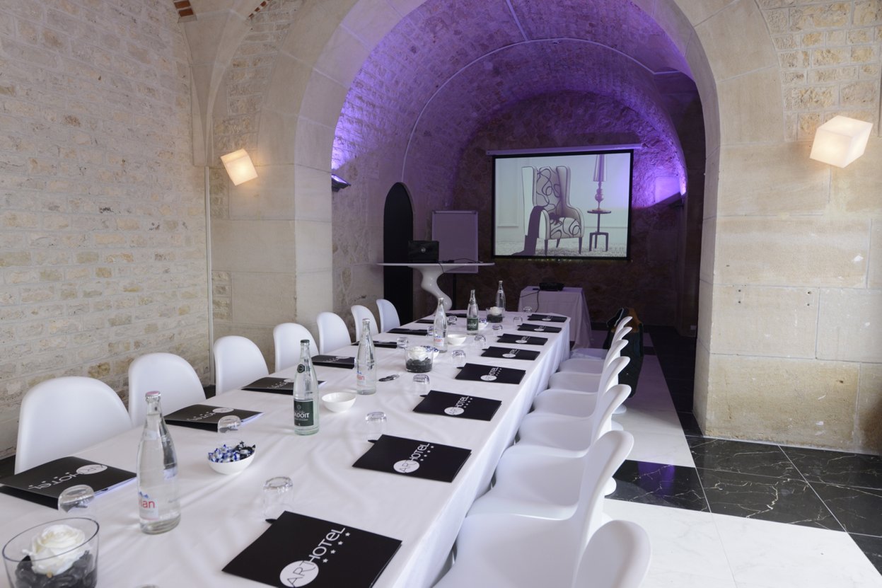 Art Hotel Tours by null