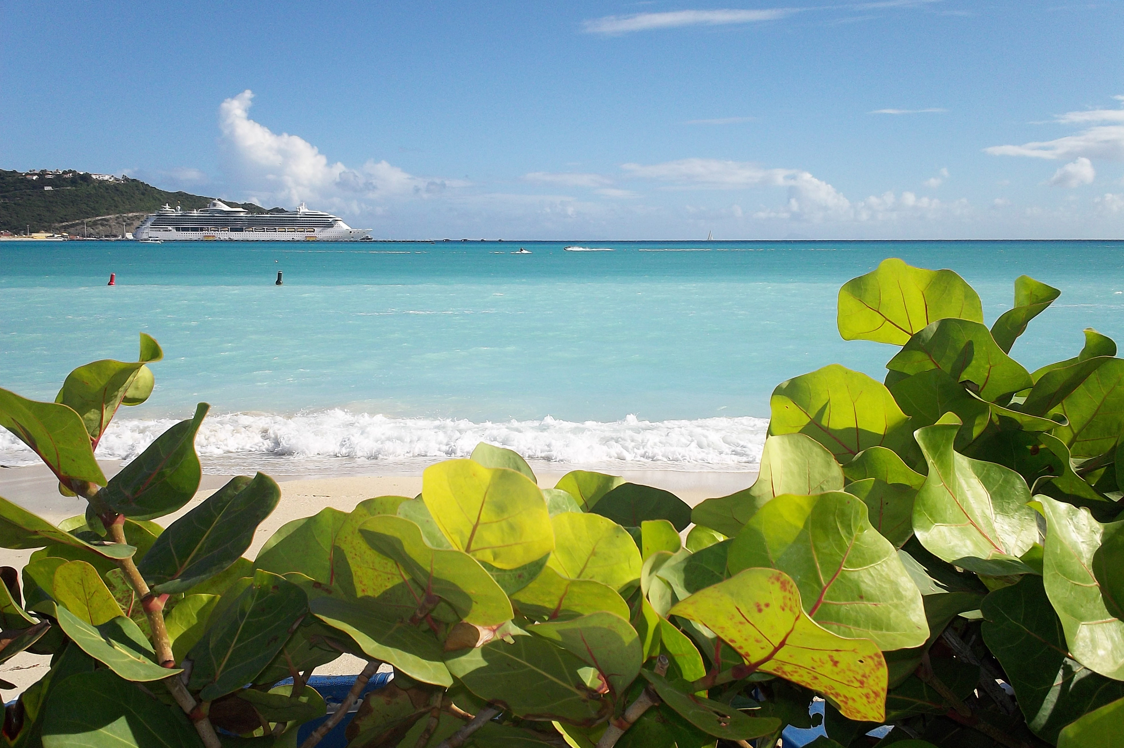 Great Bay Beach Resort, Casino & Spa by null