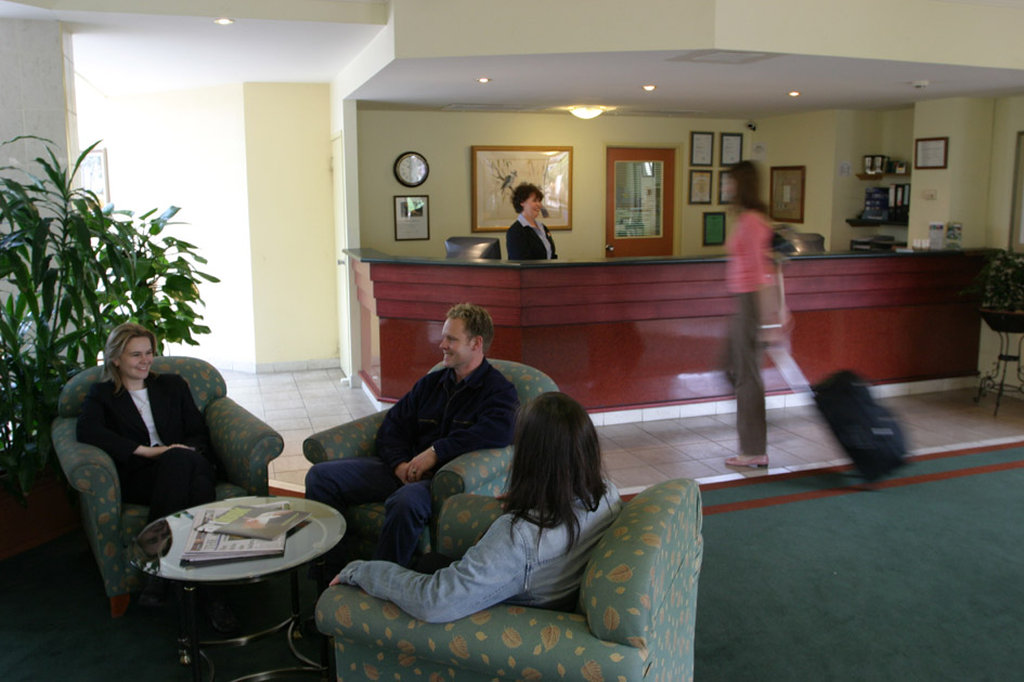 Alpha Hotel Canberra by null