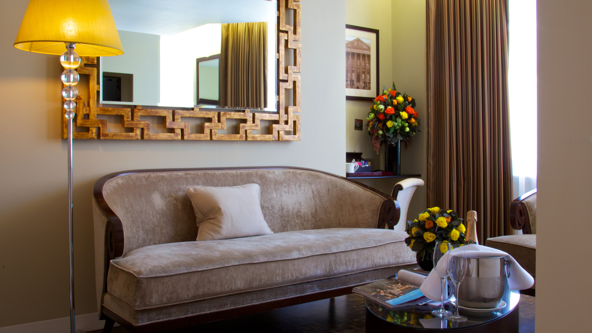 No. Ten Manchester Street Hotel by null