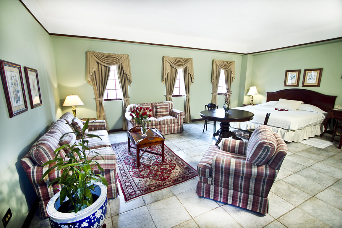 Hotel DeVille by null
