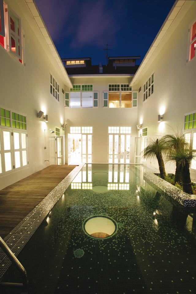 New Majestic Hotel by null