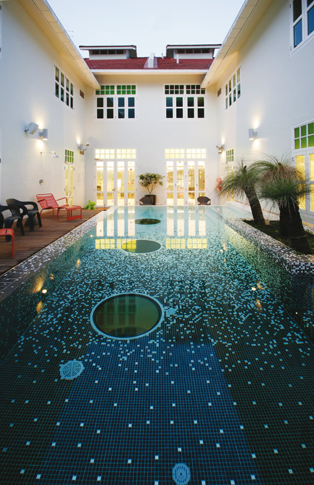 New Majestic Hotel by null