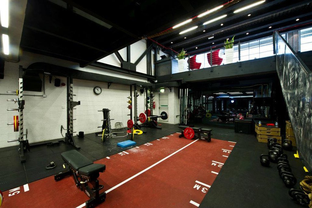 1866 Court & Suites by null