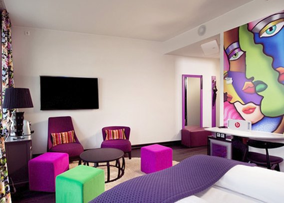 Hotel No13 by null