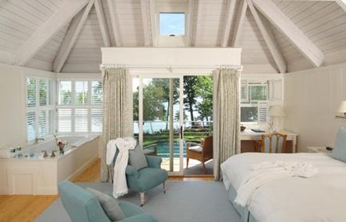 The Inn at Ocean's Edge by null