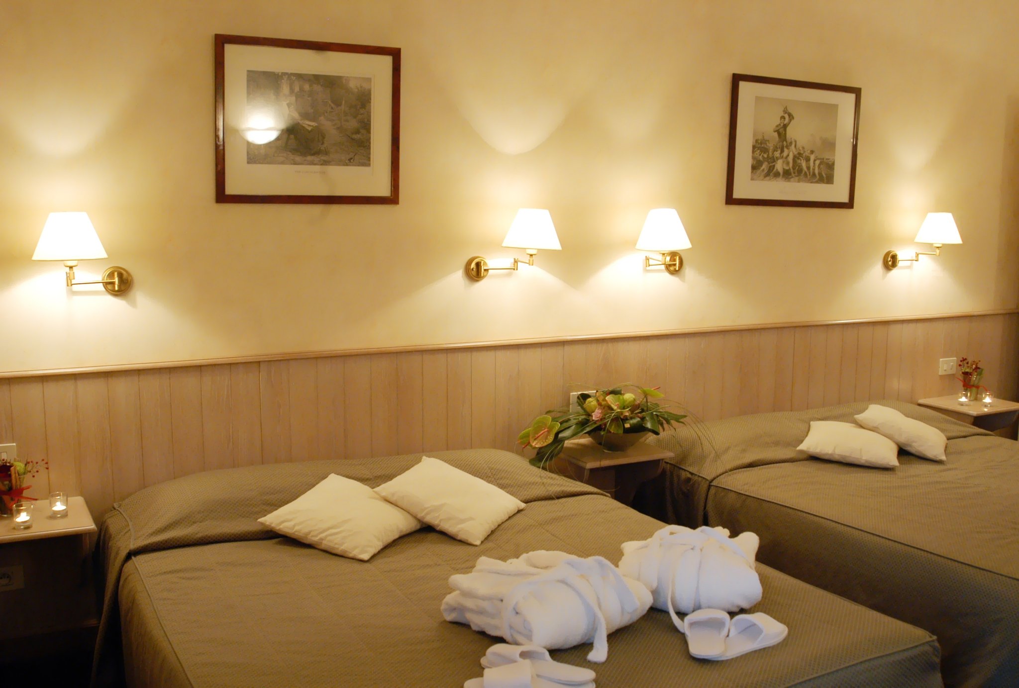Flanders Hotel by null